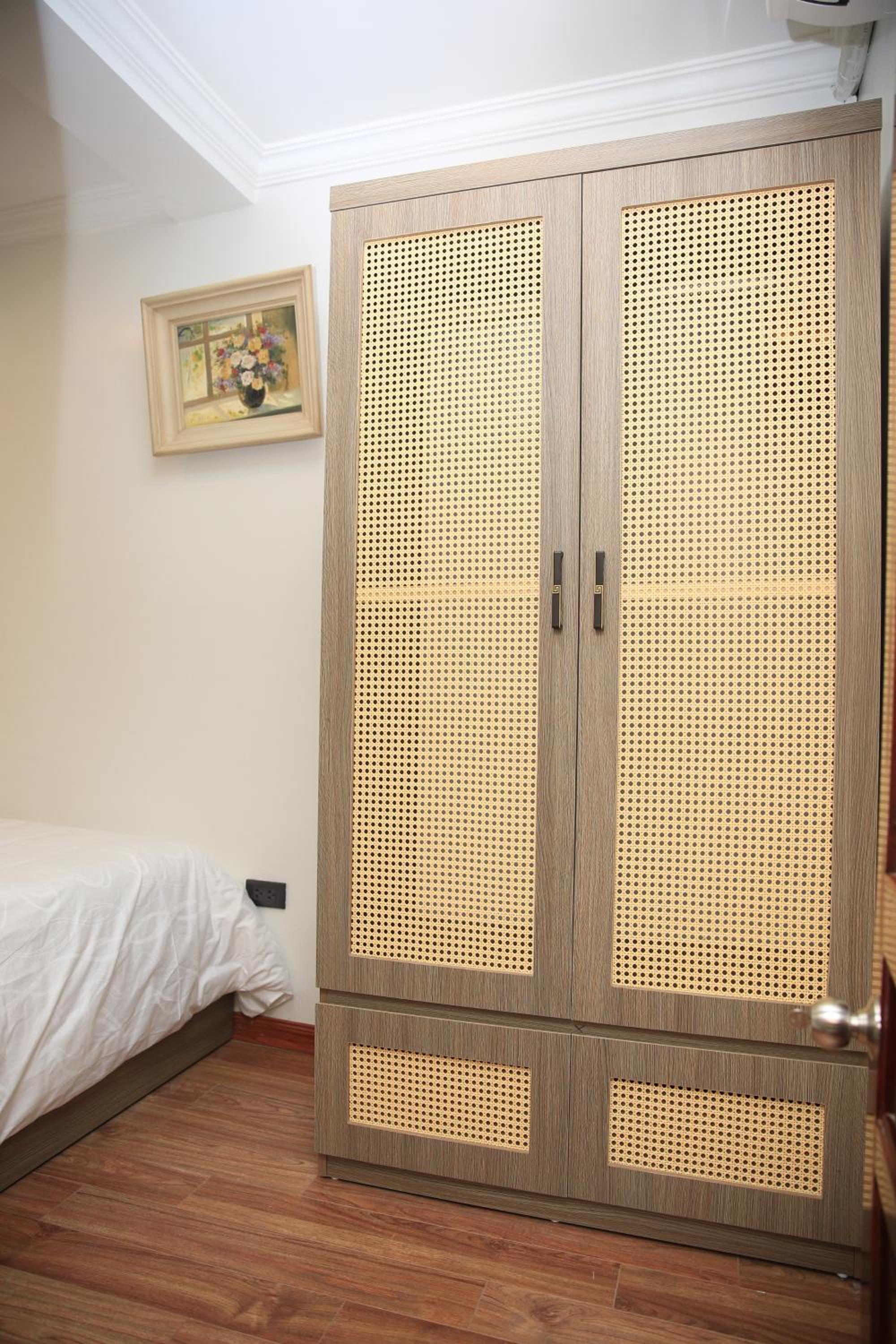 Amazing View, Natural View, 3' To Hoan Kiem Lake, Free Wifi, Netflix, 2 Beds, 1 Toilet-2 Showers