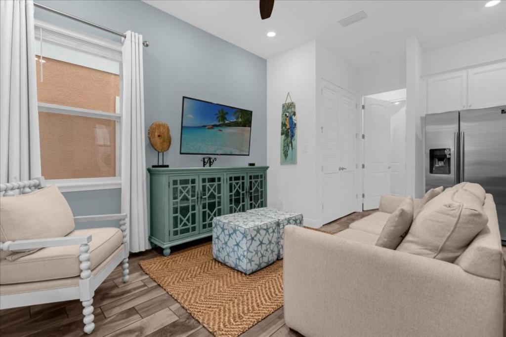 2 Bedrooms 2 Bathrooms Margaritaville 8029ST