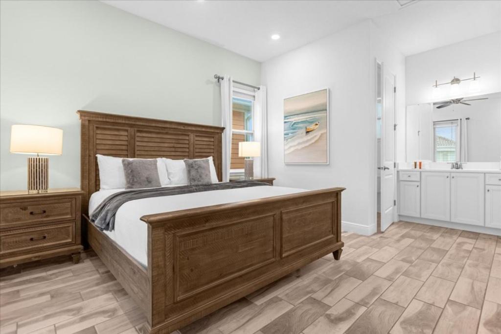 2 Bedrooms 2 Bathrooms Margaritaville 8029ST