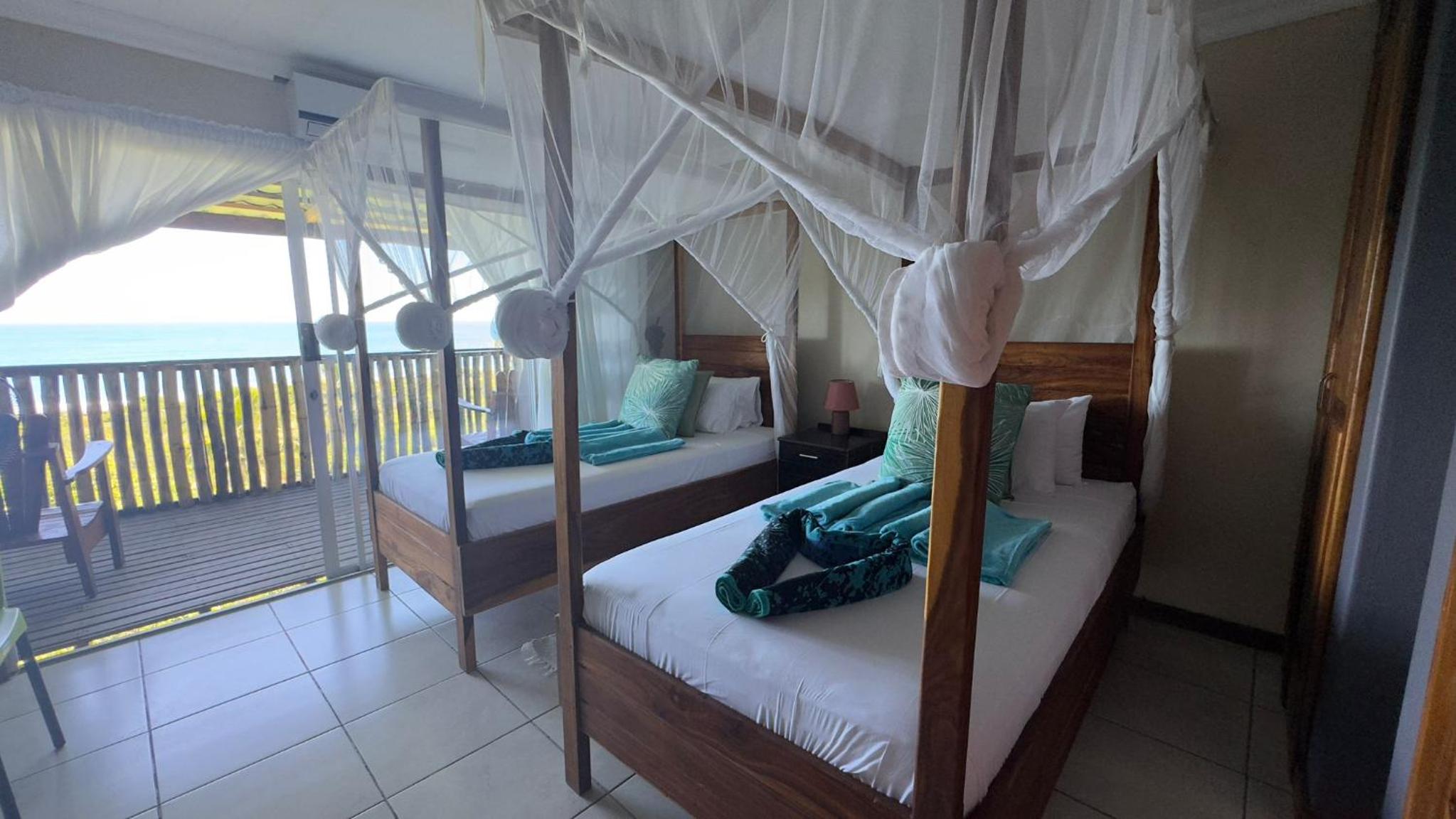 Peri-Peri Divers B&B Morrungulo view 5