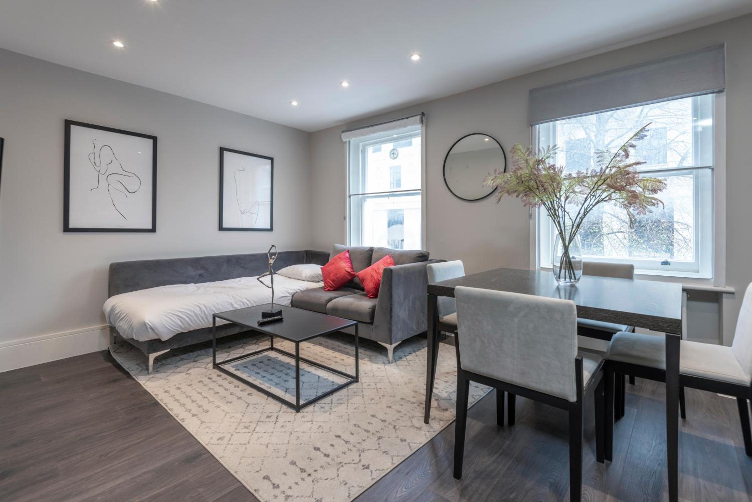 Luxury Georgian House in Marylebone: Modern 1-Bed Retreat
