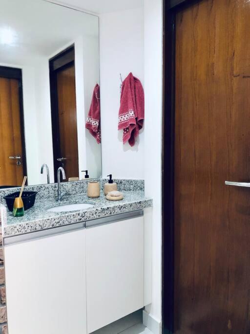 Lugar Aconchegante e Central a 1.200mts do Busto de Tamandaré