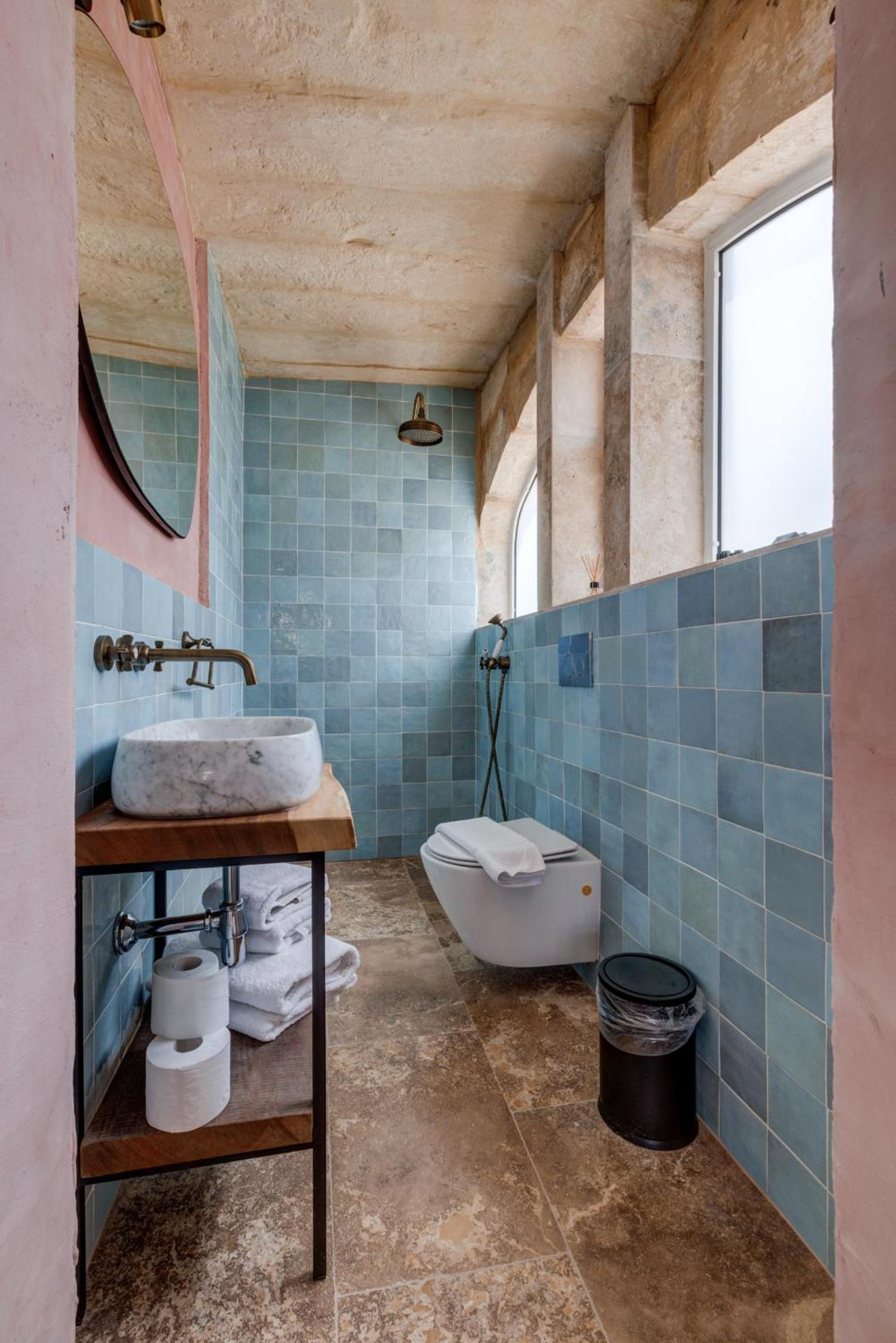 Talbot House by Talbot & Bons view 2