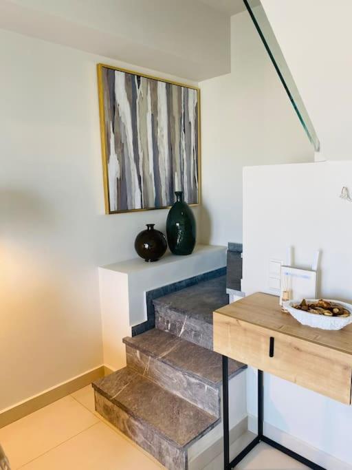 Luxury Maisonette with Shared Pool