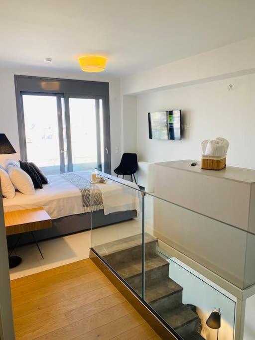 Luxury Maisonette with Shared Pool