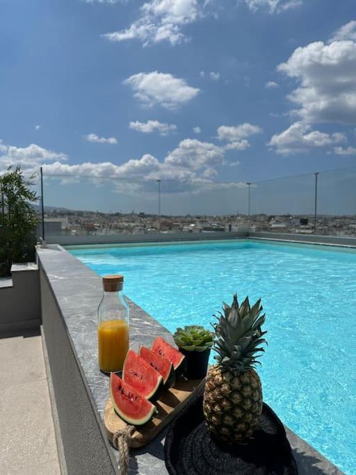 Luxury Maisonette with Shared Pool