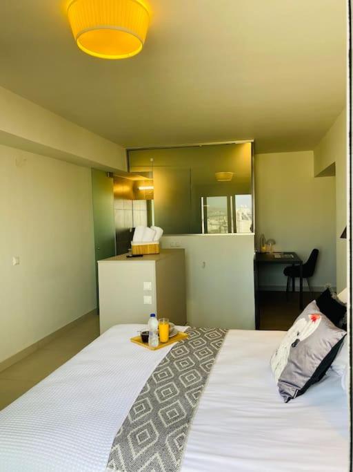 Luxury Maisonette with Shared Pool