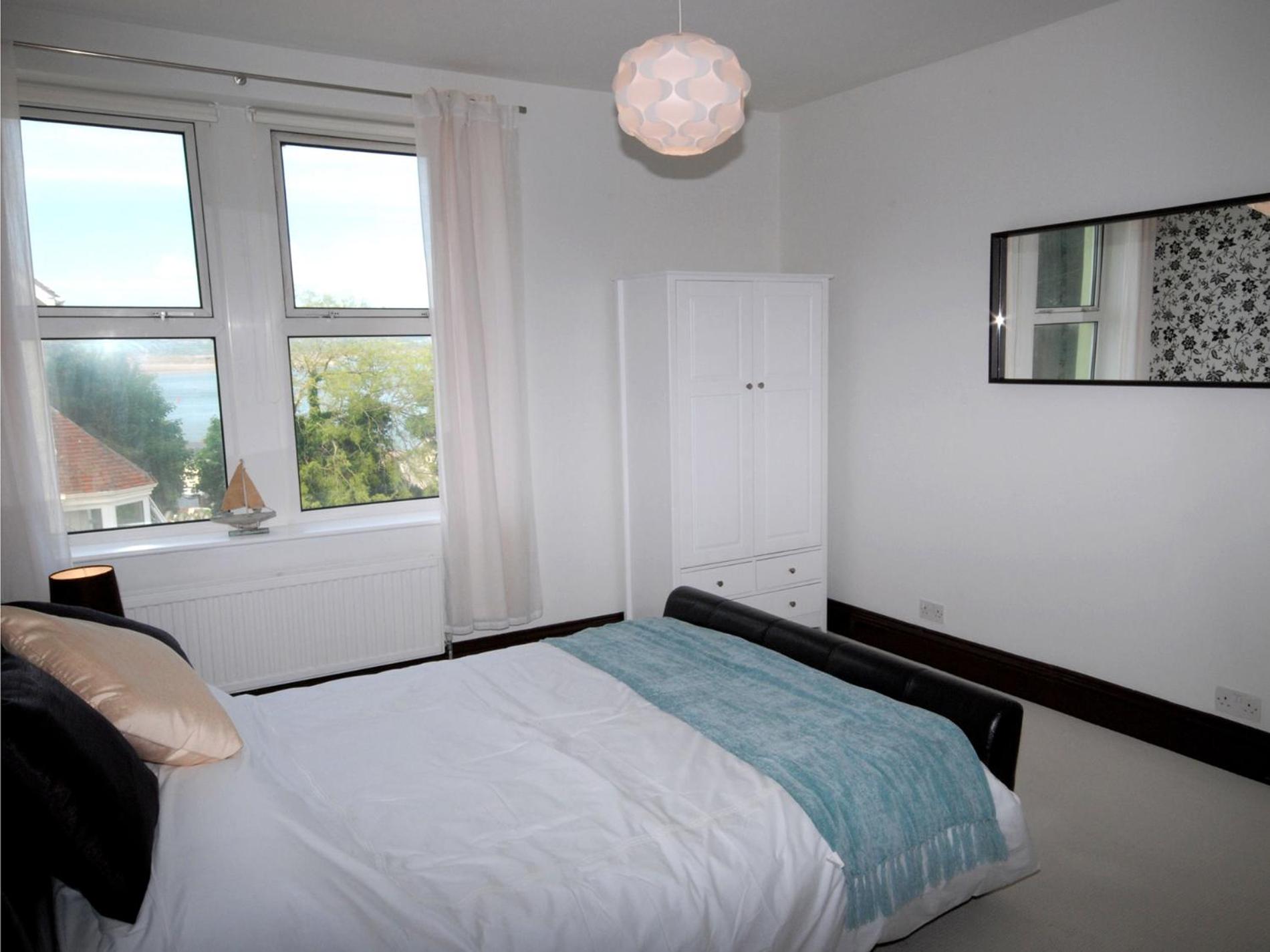 2 Bed in Bideford oc-3gabl view 5