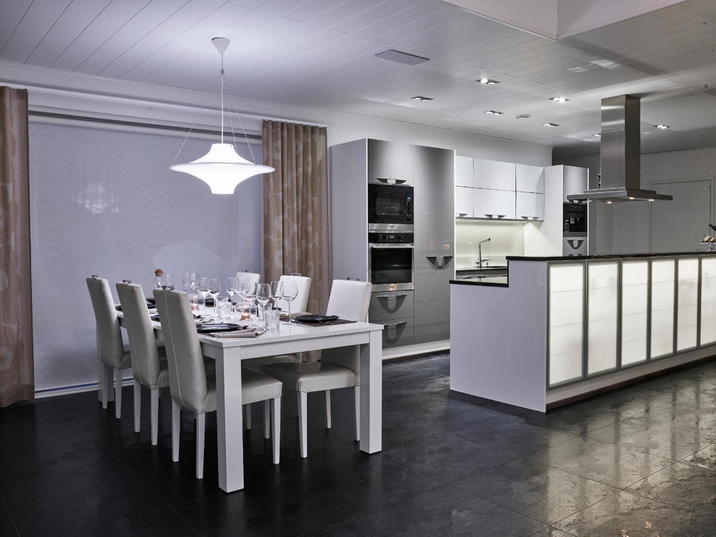 Luxvilla