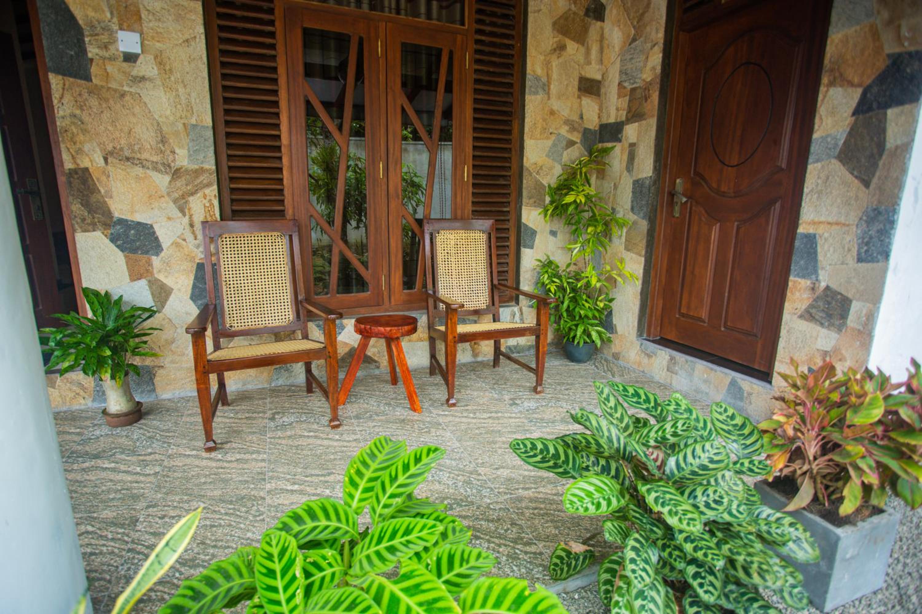 HIKKA LAK RAN VILLA