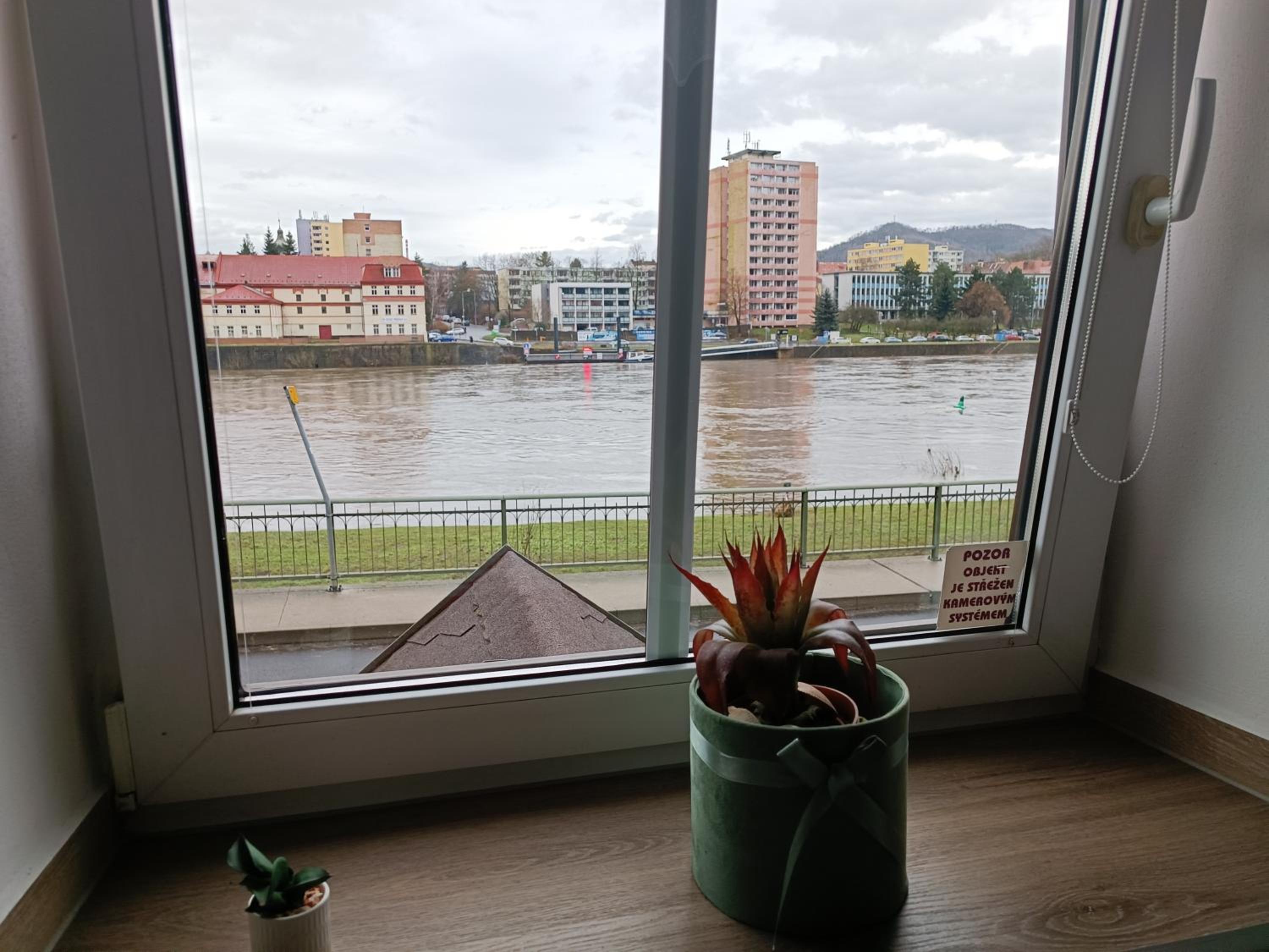 U Bocmana s výhledem na zámek a Labe