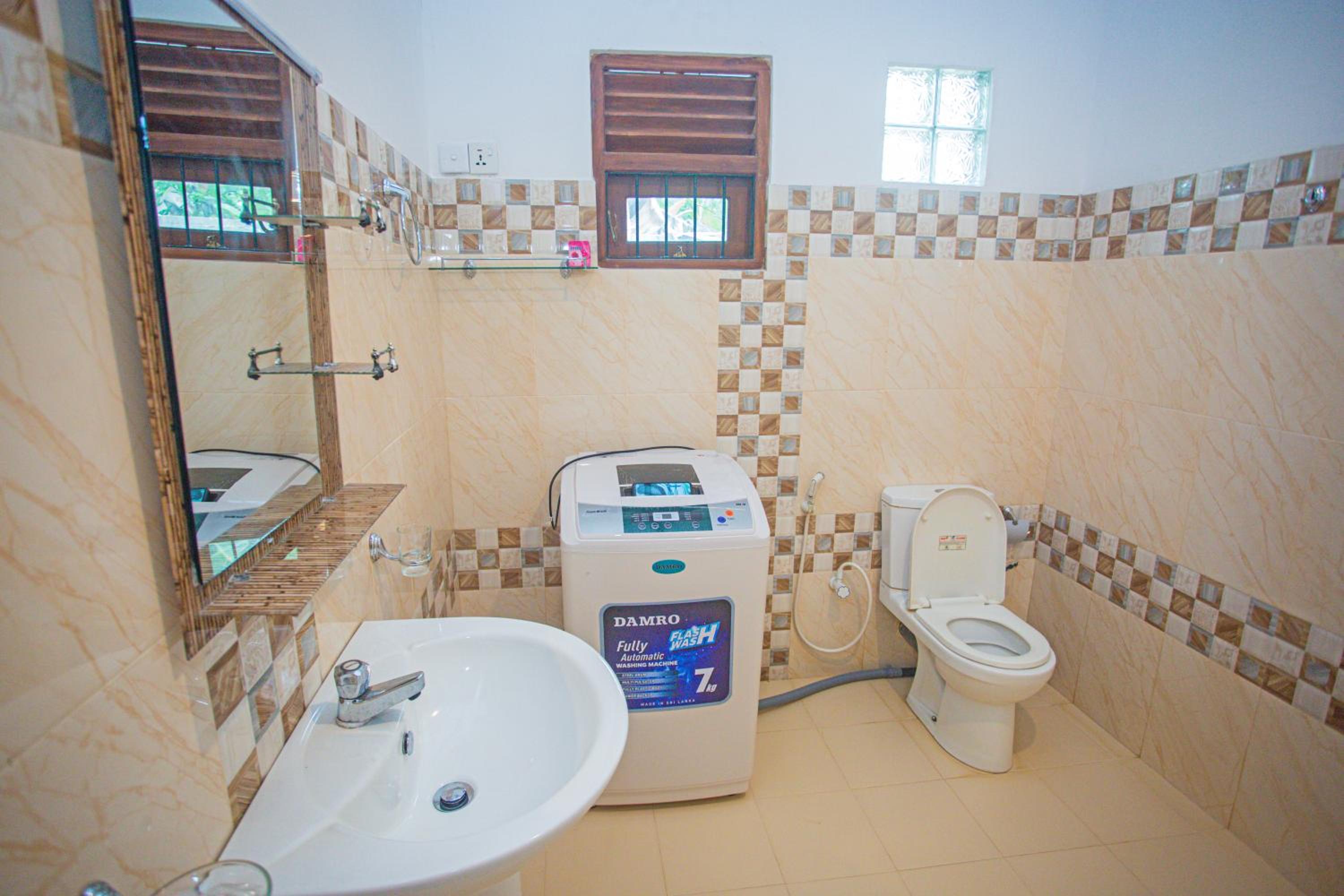 HIKKA LAK RAN VILLA
