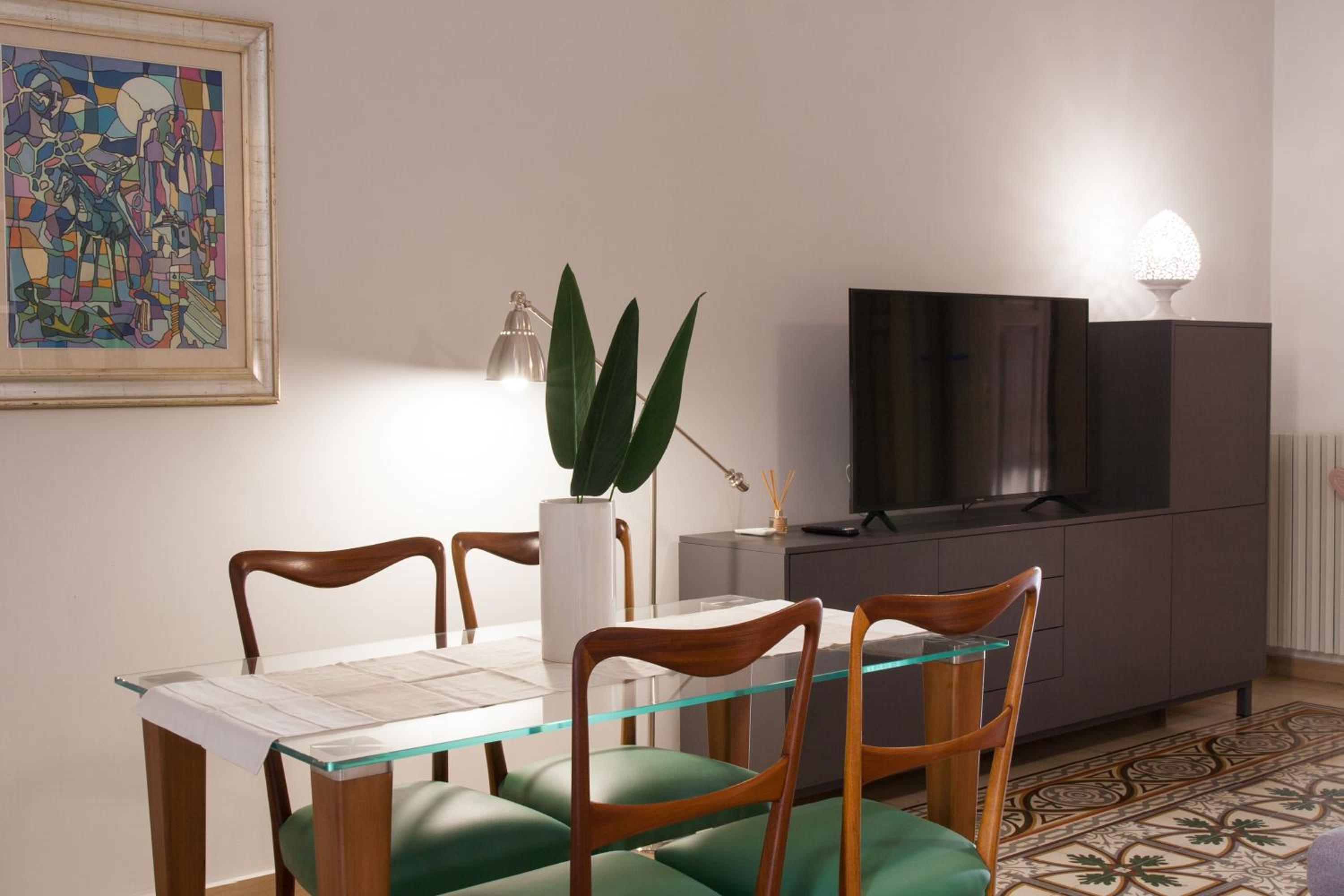 Amore Se Luxury Apartment view 3