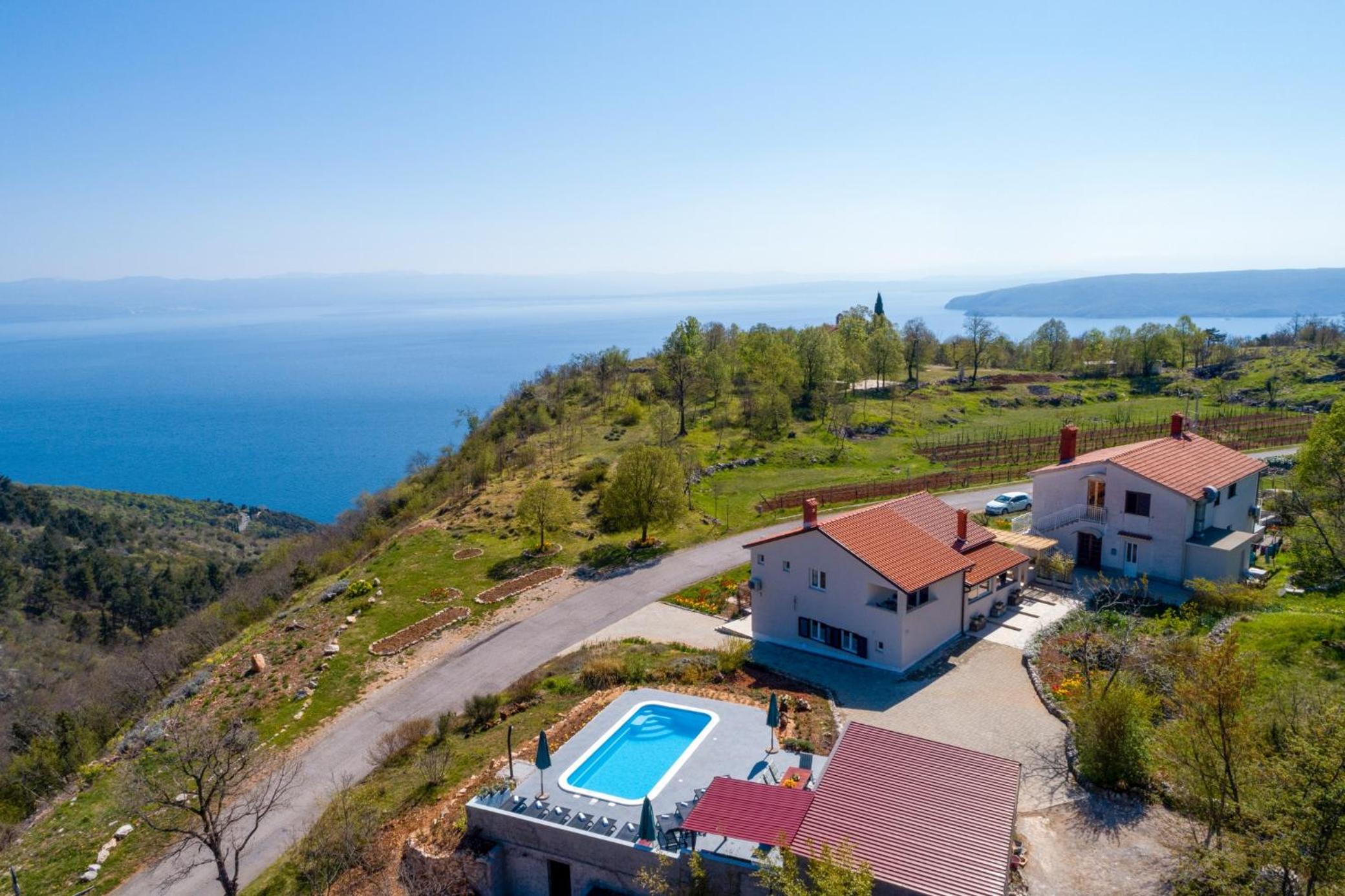Villa Tulipa by Briskva view 3