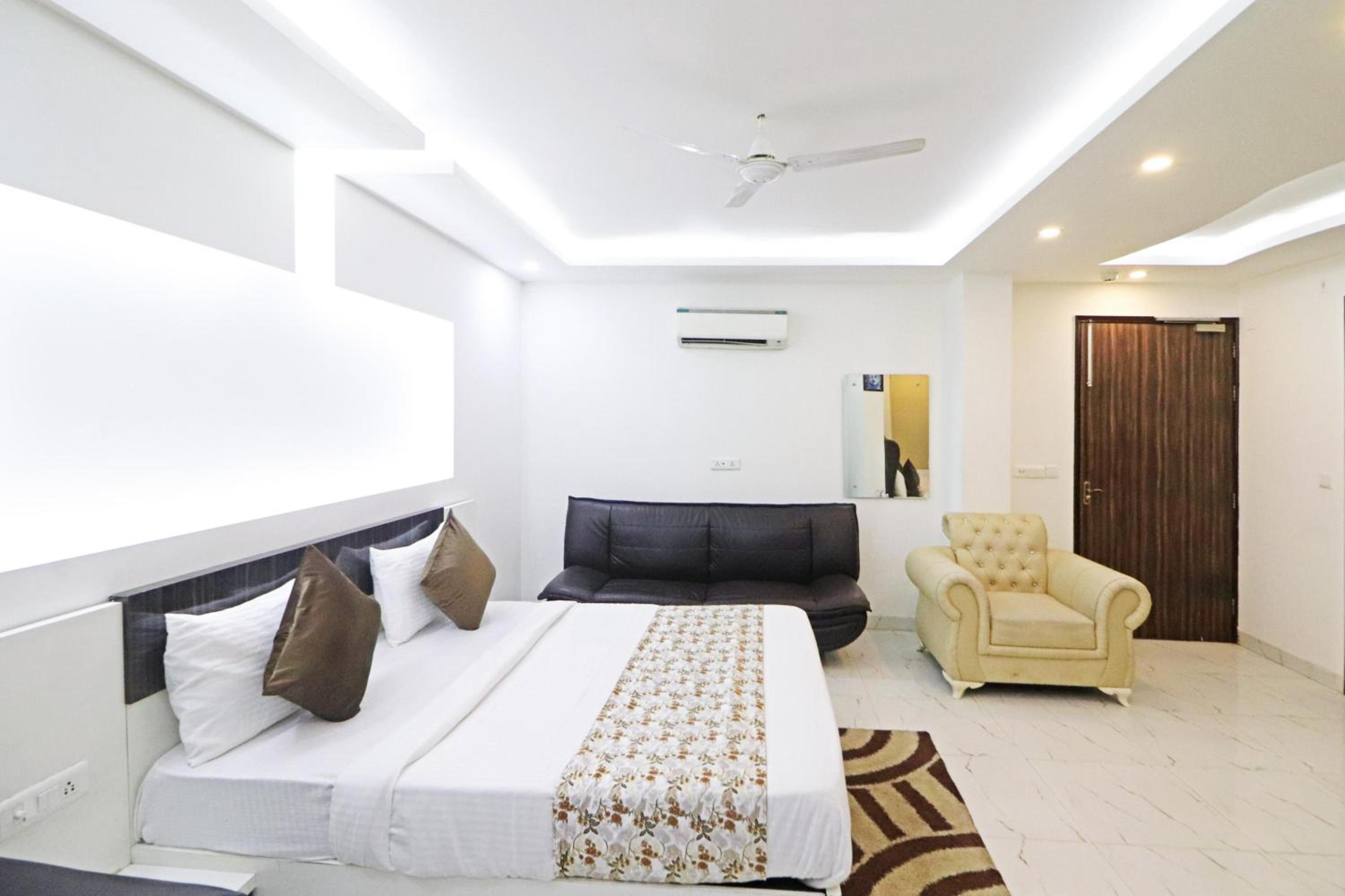 Hotel Mayda Prime Near Delhi Airport