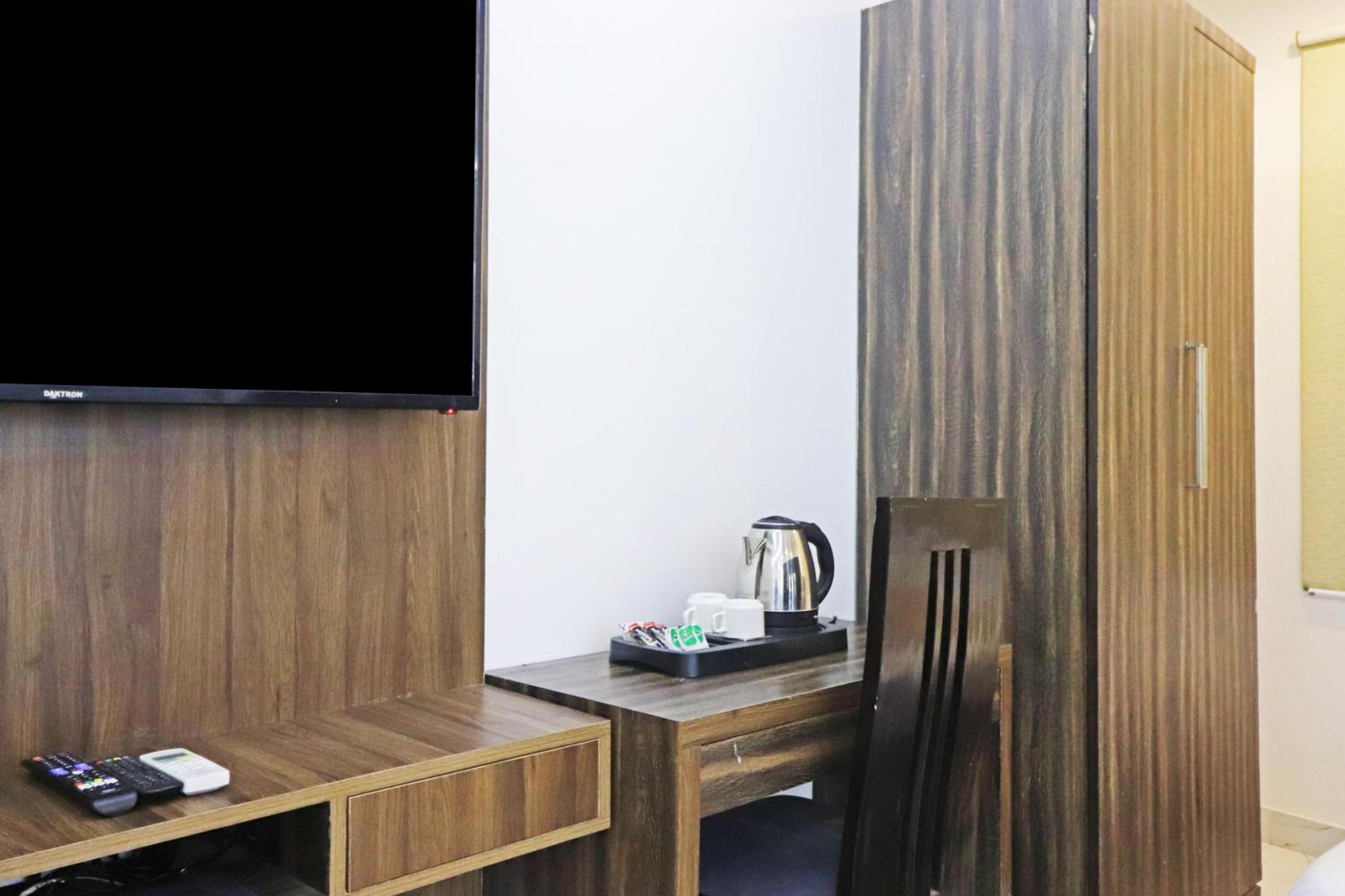 Hotel Mayda Prime Near Delhi Airport