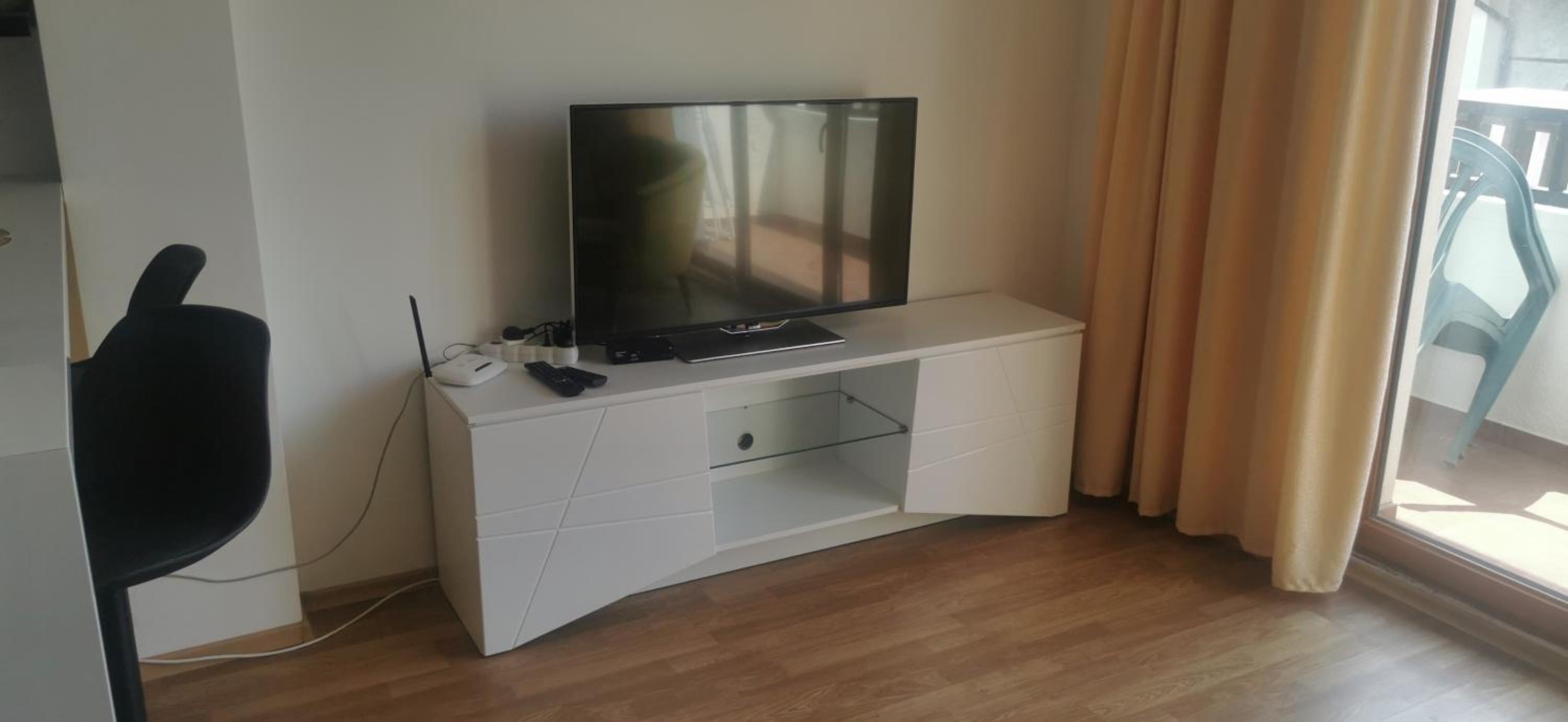 2 Bedrooms, 2 Bathrooms with Seaview, 2 Balconis, 2 Terraces