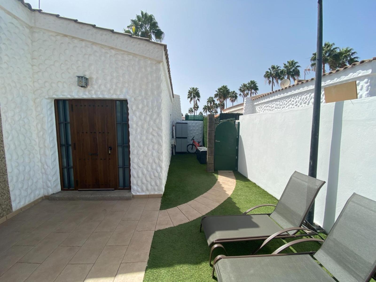 La casita de Alejandra -TERRAZA Y ACCESO PRIVADOS-