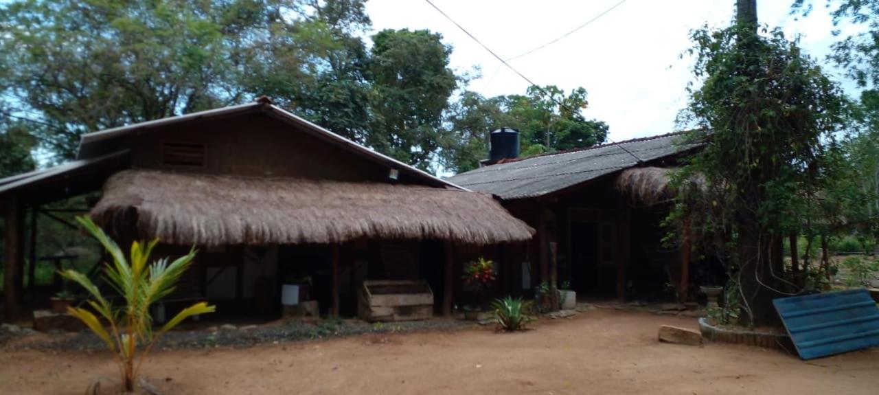 Mahawewa Villa And Restaurant