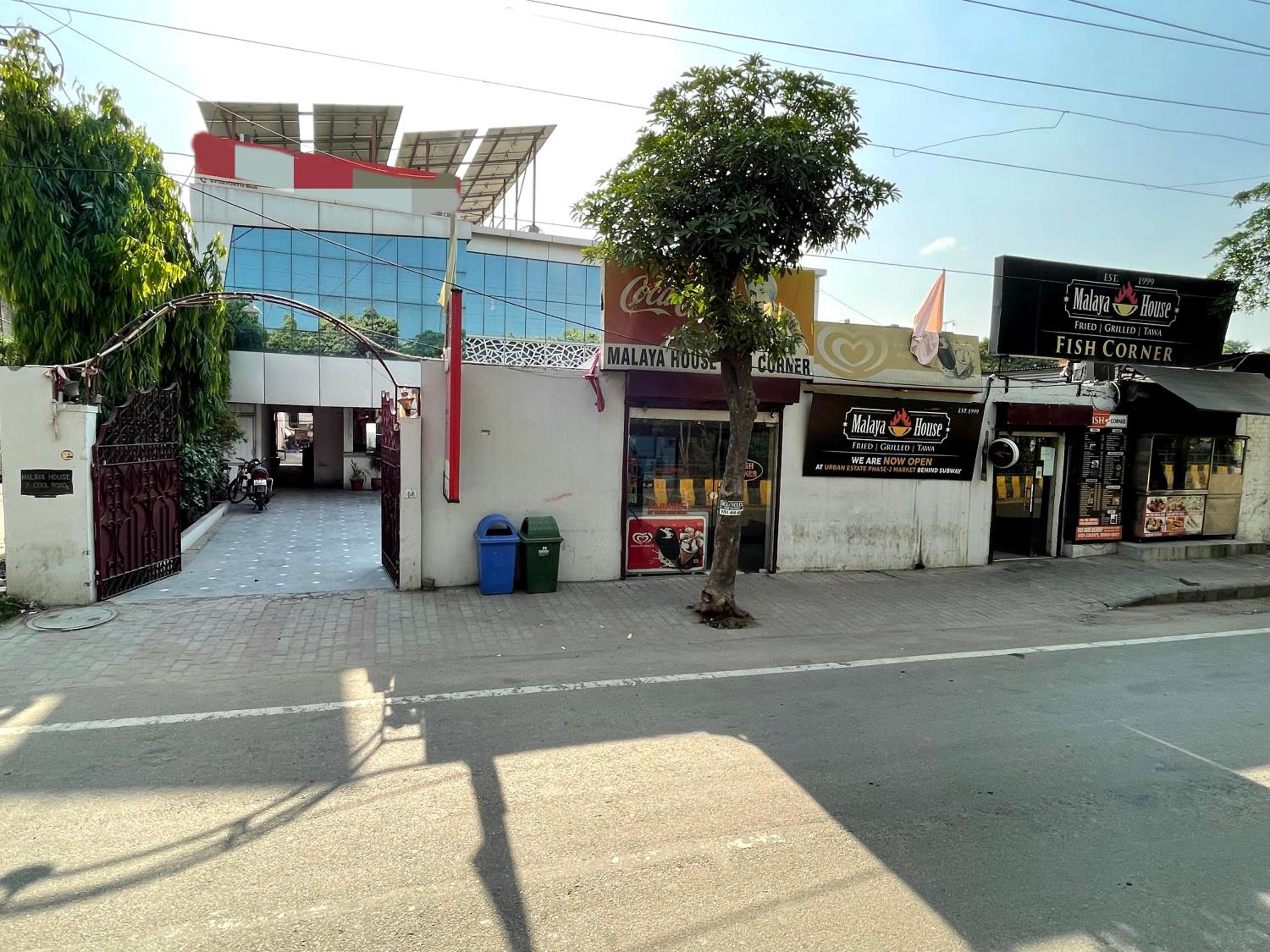 MALAYA HOUSE --Couples, Family, Corporate Favorite-- Near BMC Chowk ICONIC Mall