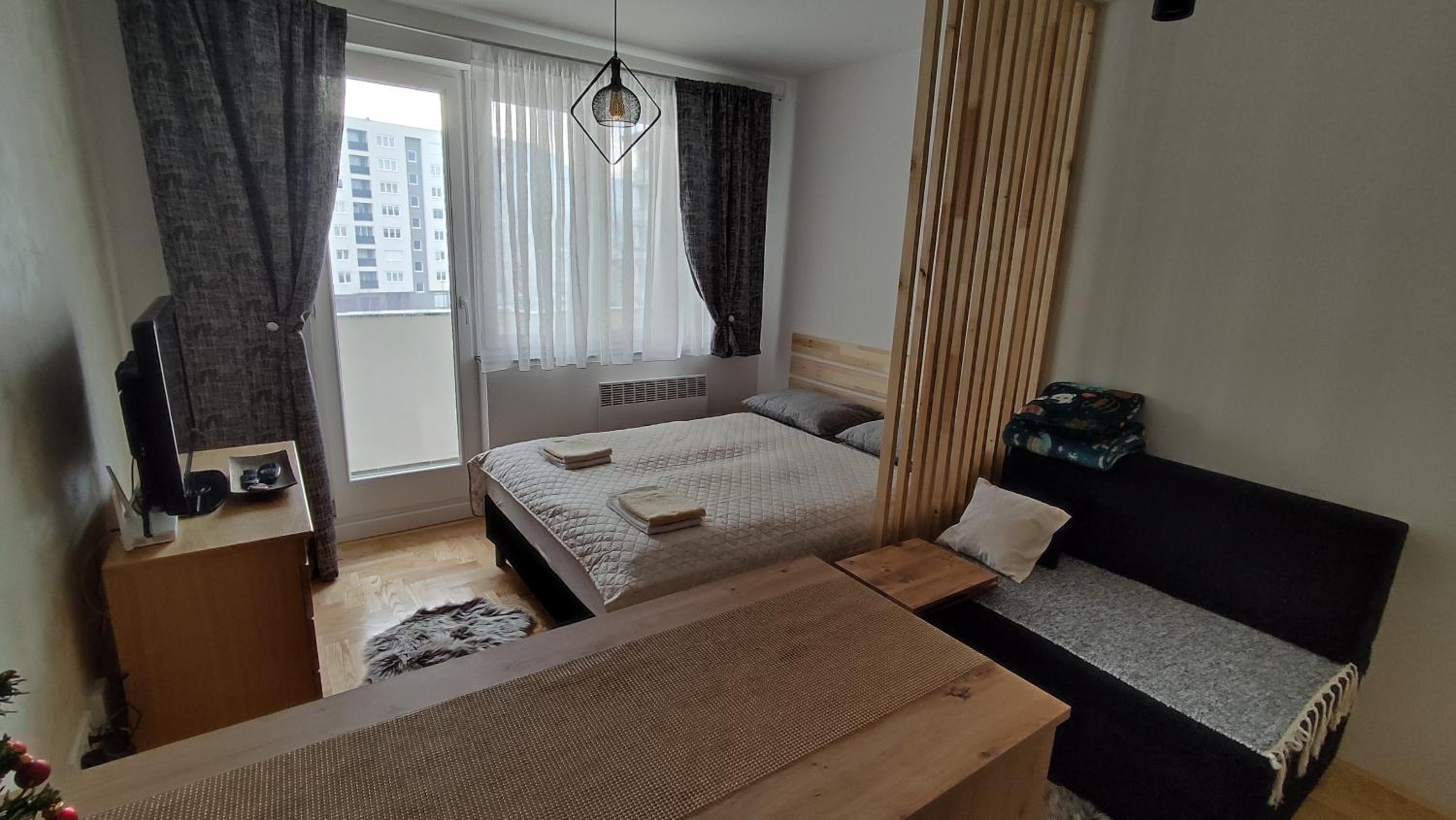 Studio apartman Pale
