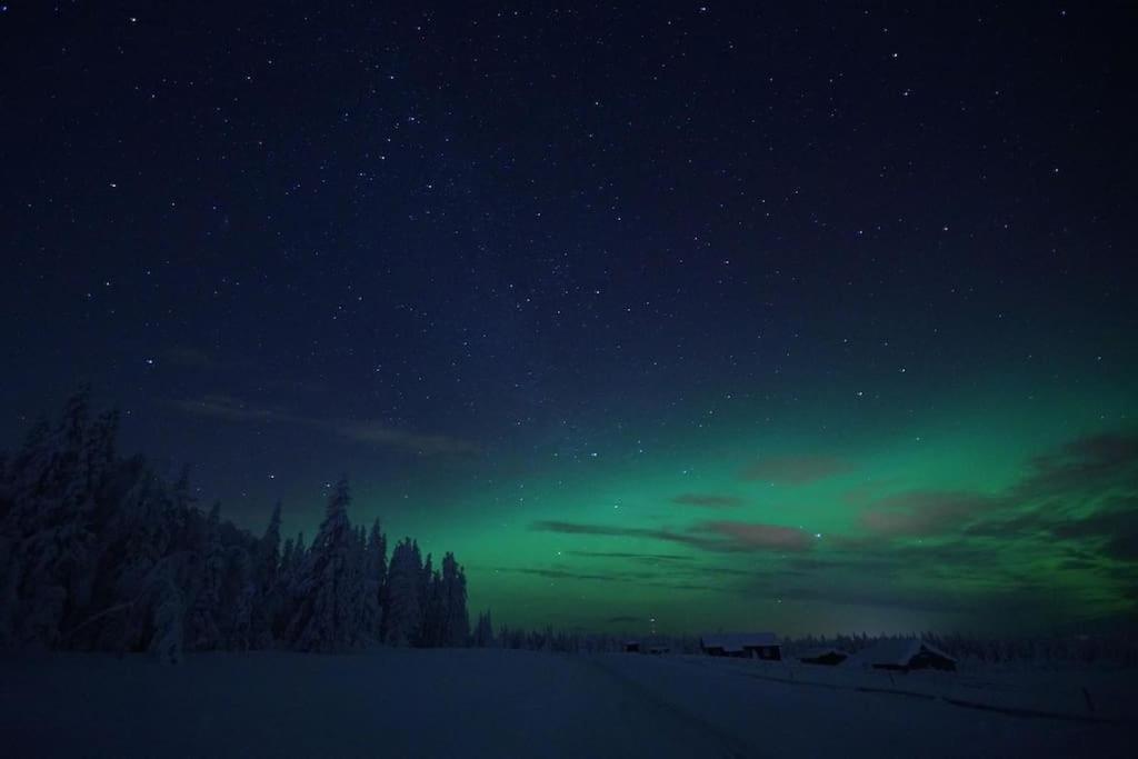 Hyttekos og ro på Budor, 4 roms hytte med peis og wifi view 3