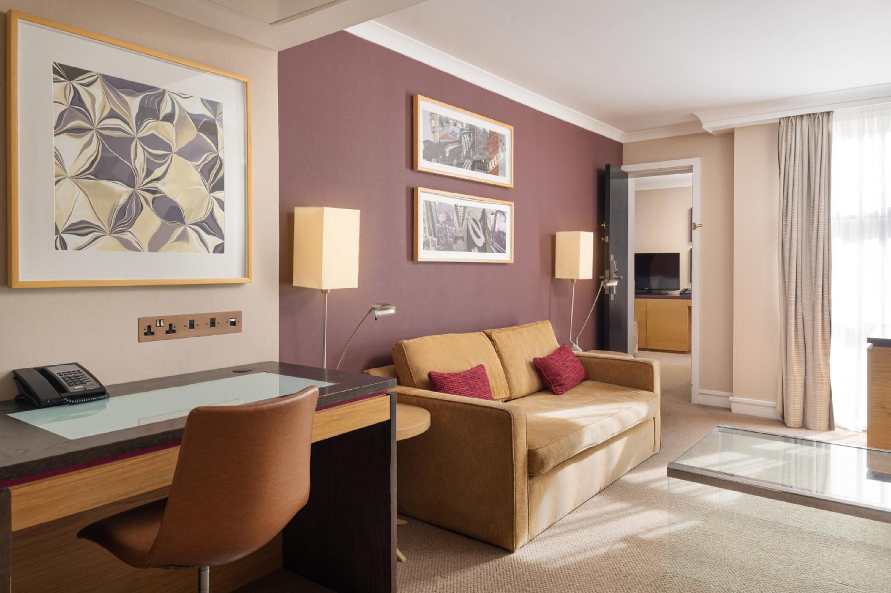 Hilton London Kensington Hotel-2