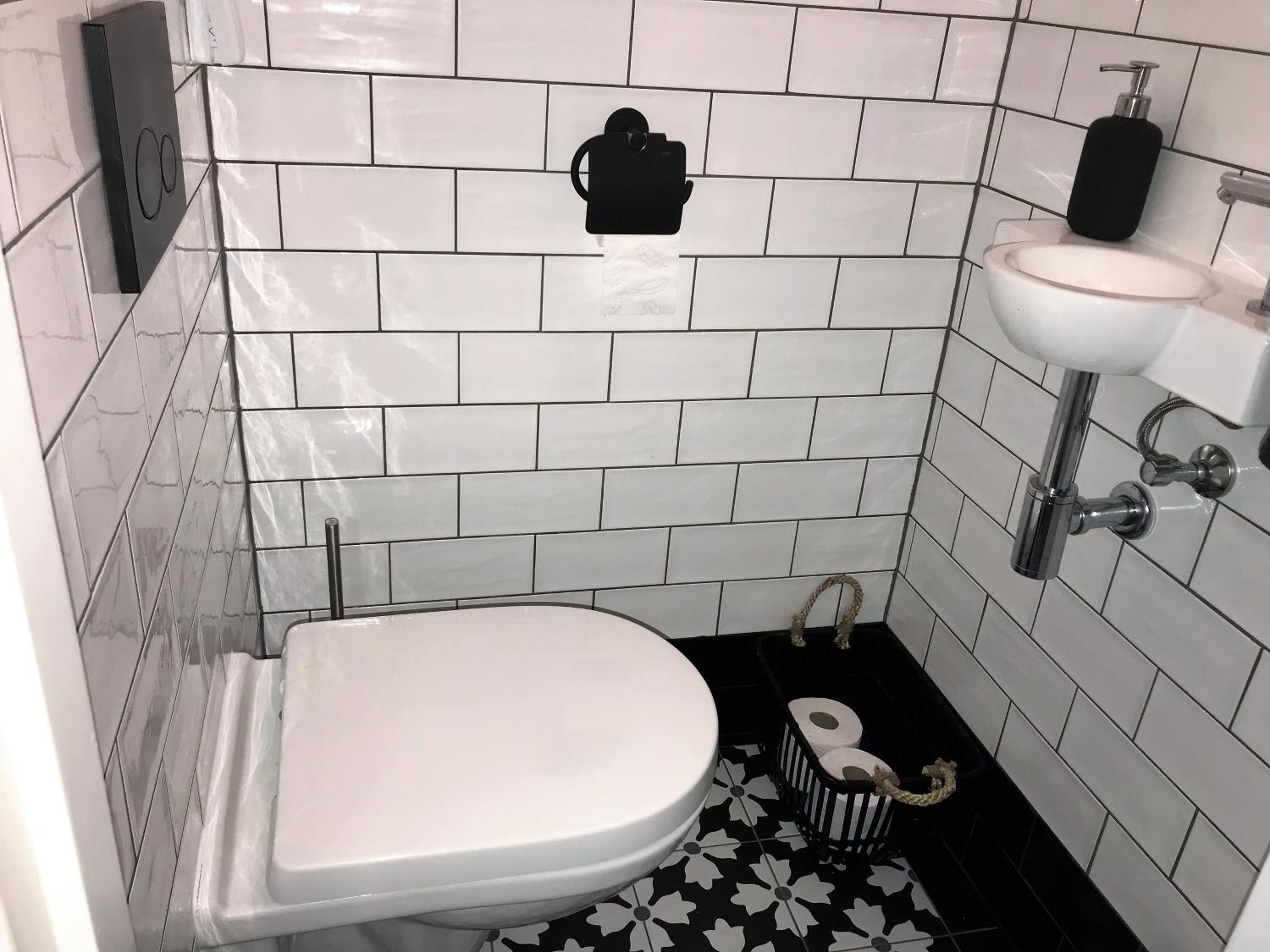 Sfeervolle parterre-suite met tuin bij centrum en station