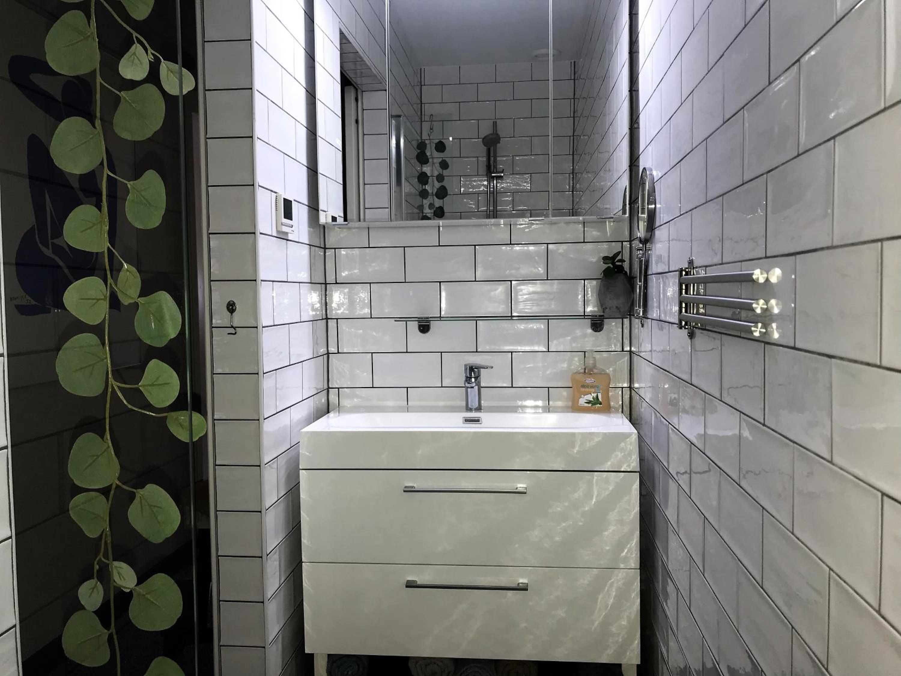 Sfeervolle parterre-suite met tuin bij centrum en station