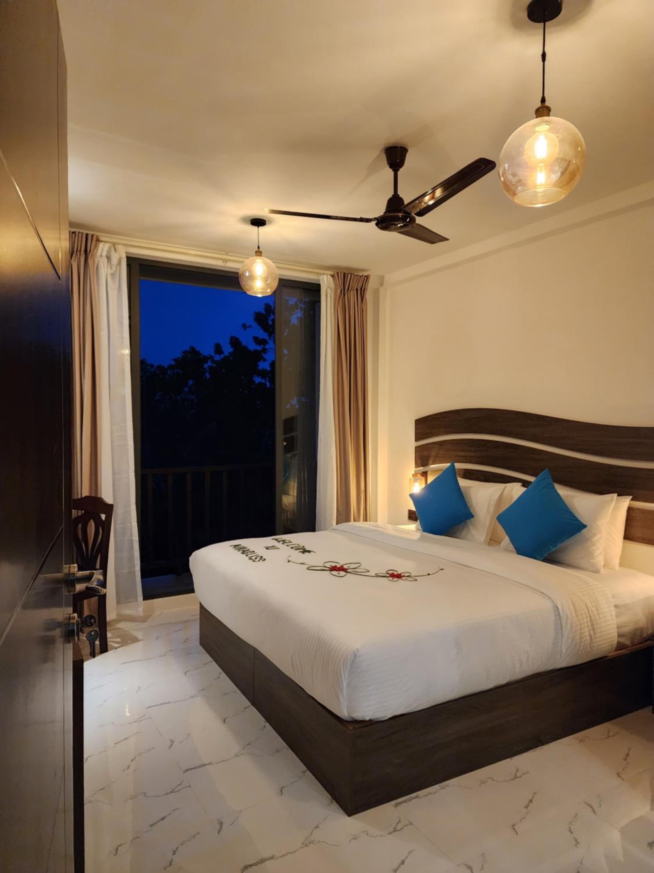 Nikabliss Dhigurah photo 3