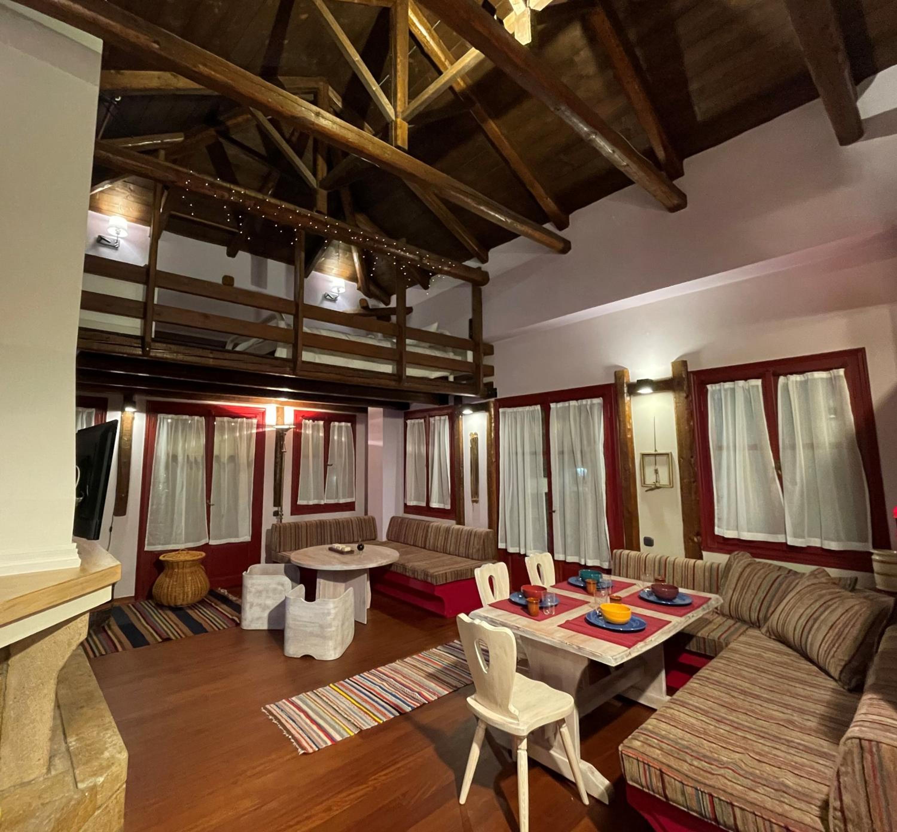 Arachova center - traditional residence photo 4