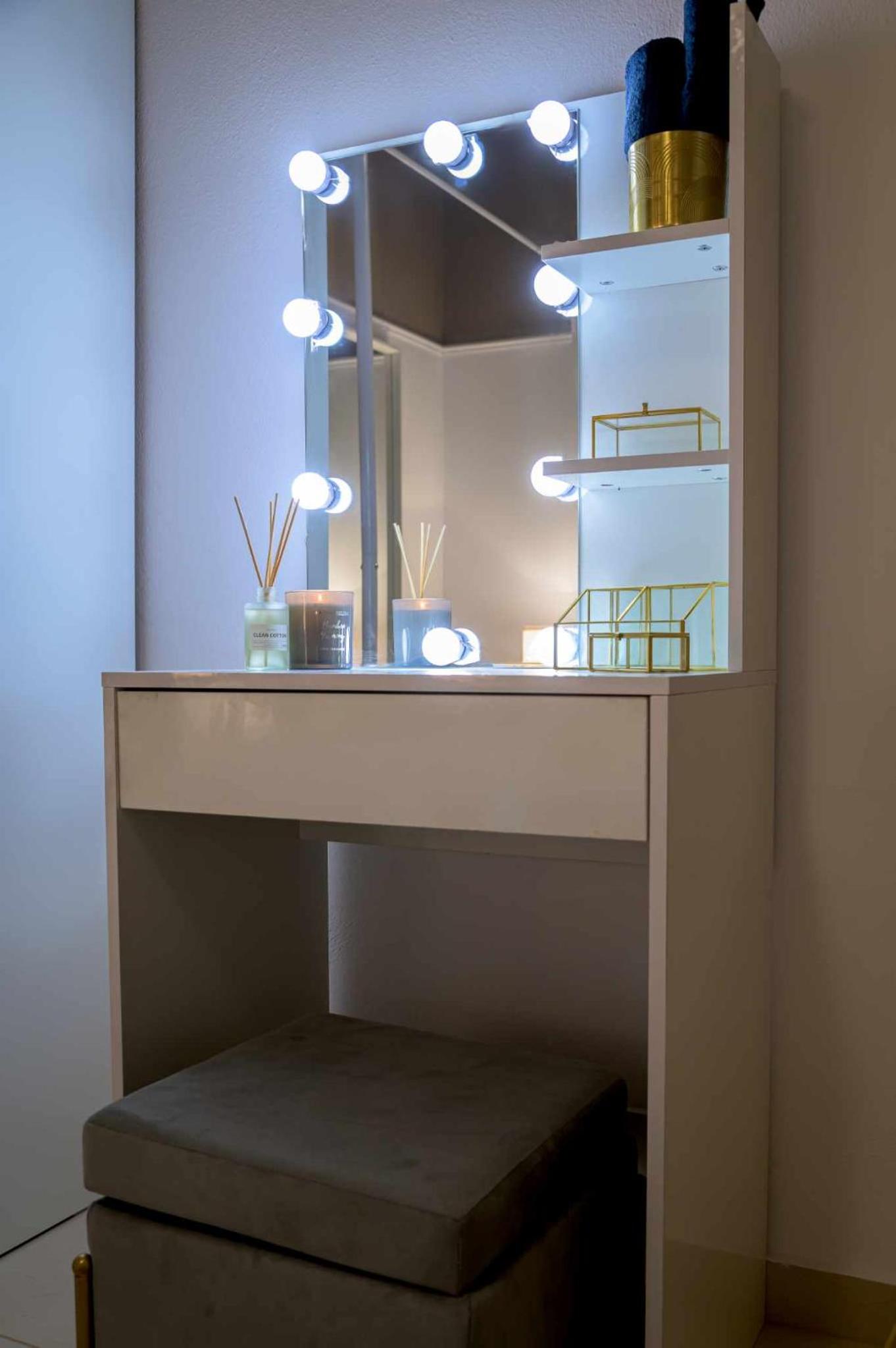 Chic & Cozy Apartment photo 5