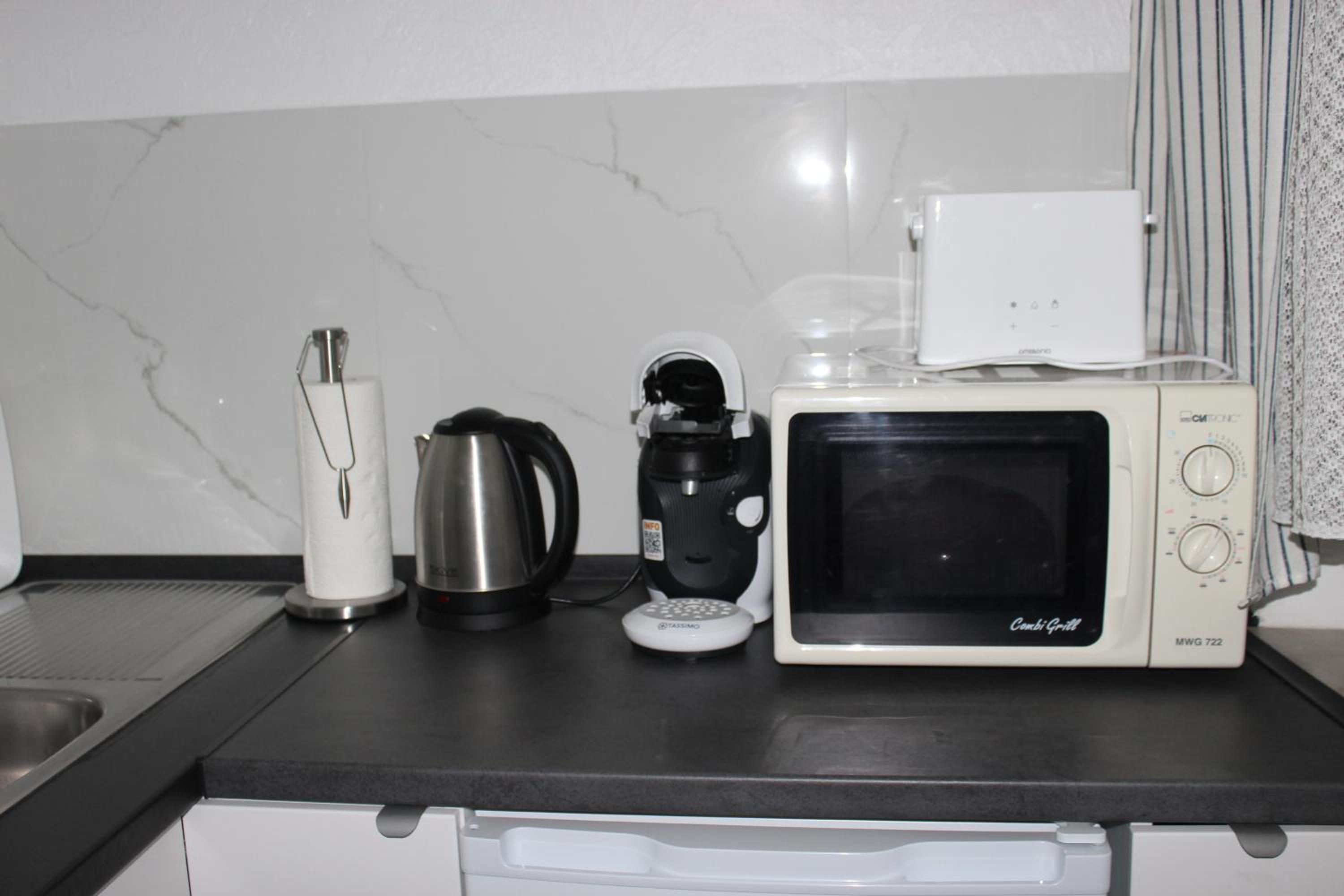 Photo 33