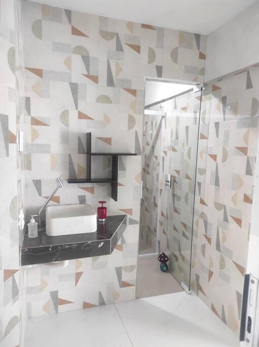 Promoção três quartos na Atlântica