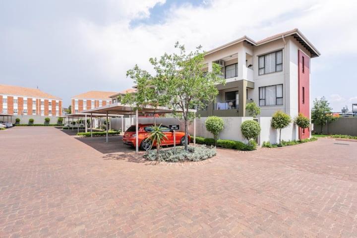 Nova Luxury Suites Fourways