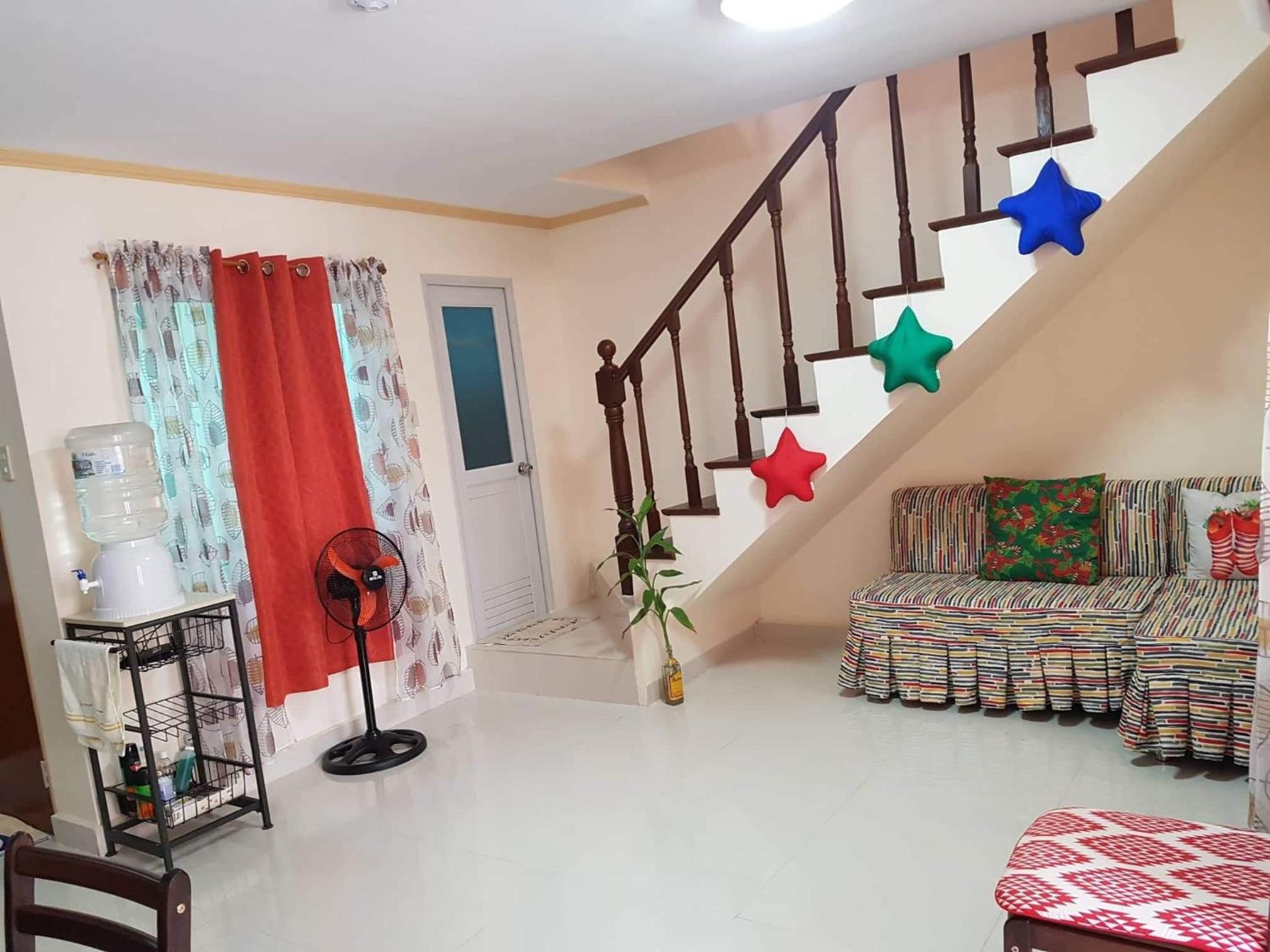2 storey house for rent