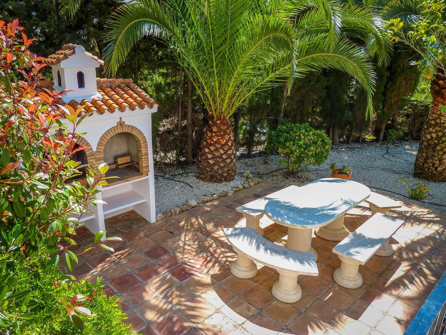 Villa Almoradi - Beautiful Villa with Private Pool Moraira