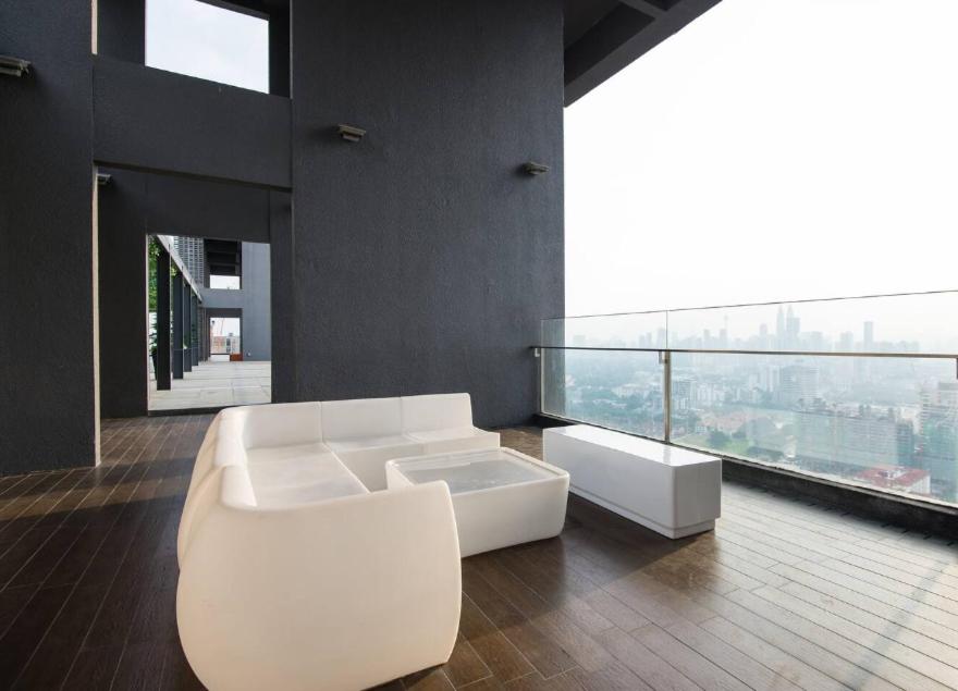 2 Bedroom, The Elements Ampang KLCC with NETFLIX