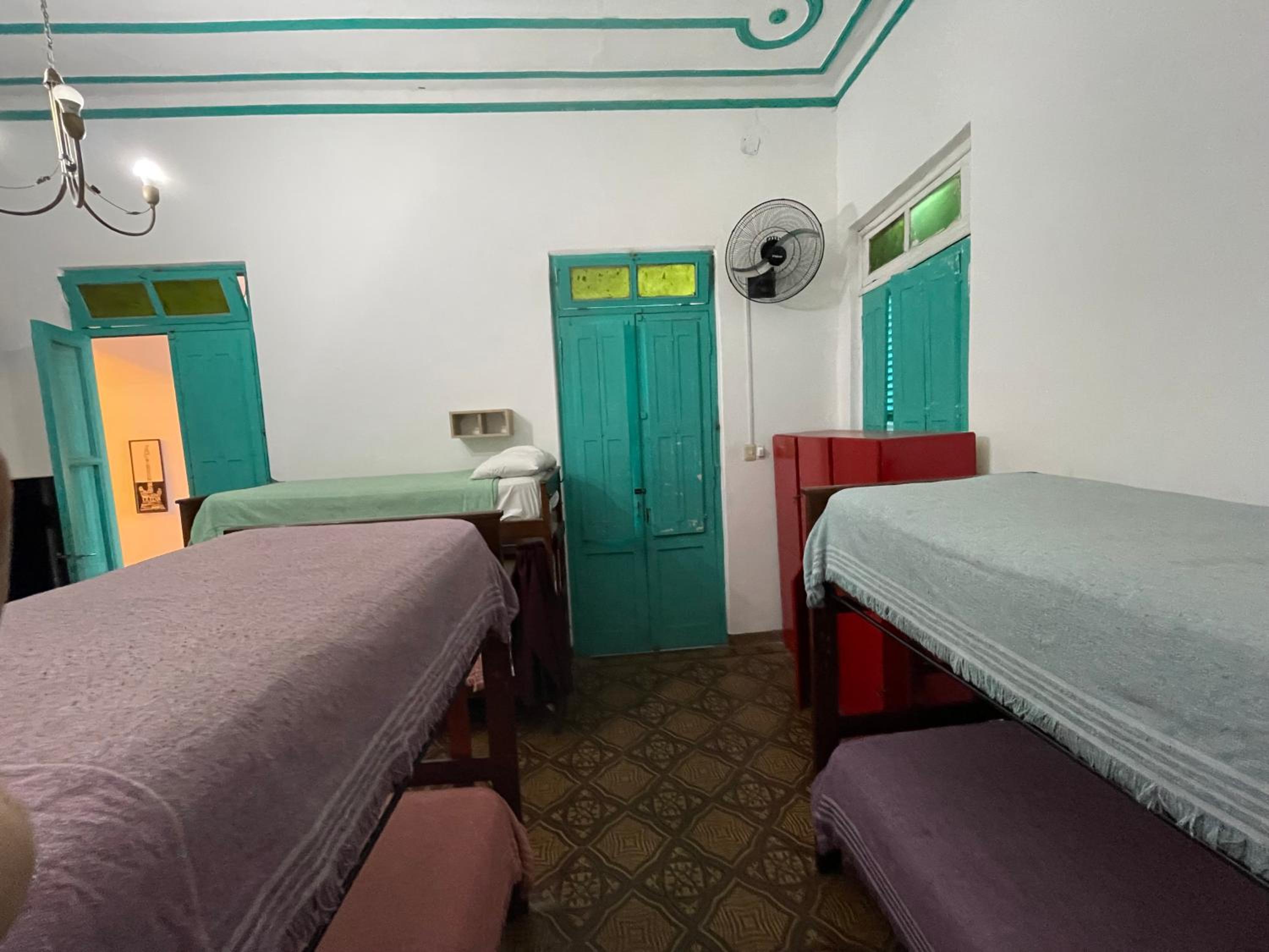 A la Gurda Hostel - Barrio Norte