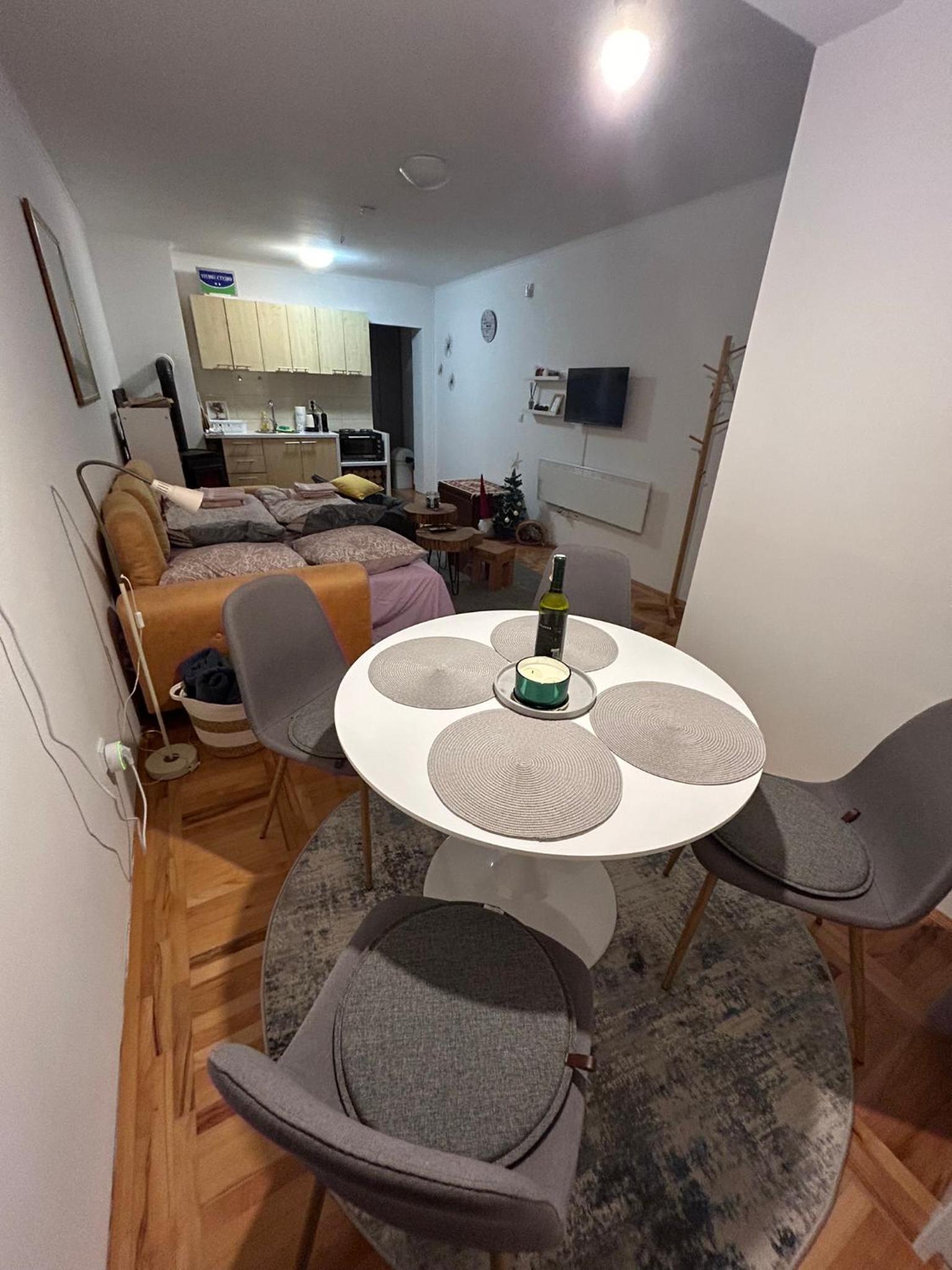 Studio apartman Winter Place
