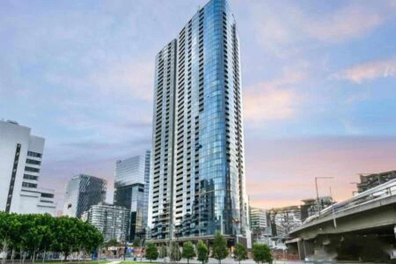 35D Stunning 2BR Apt nr Yarra City view Free parking