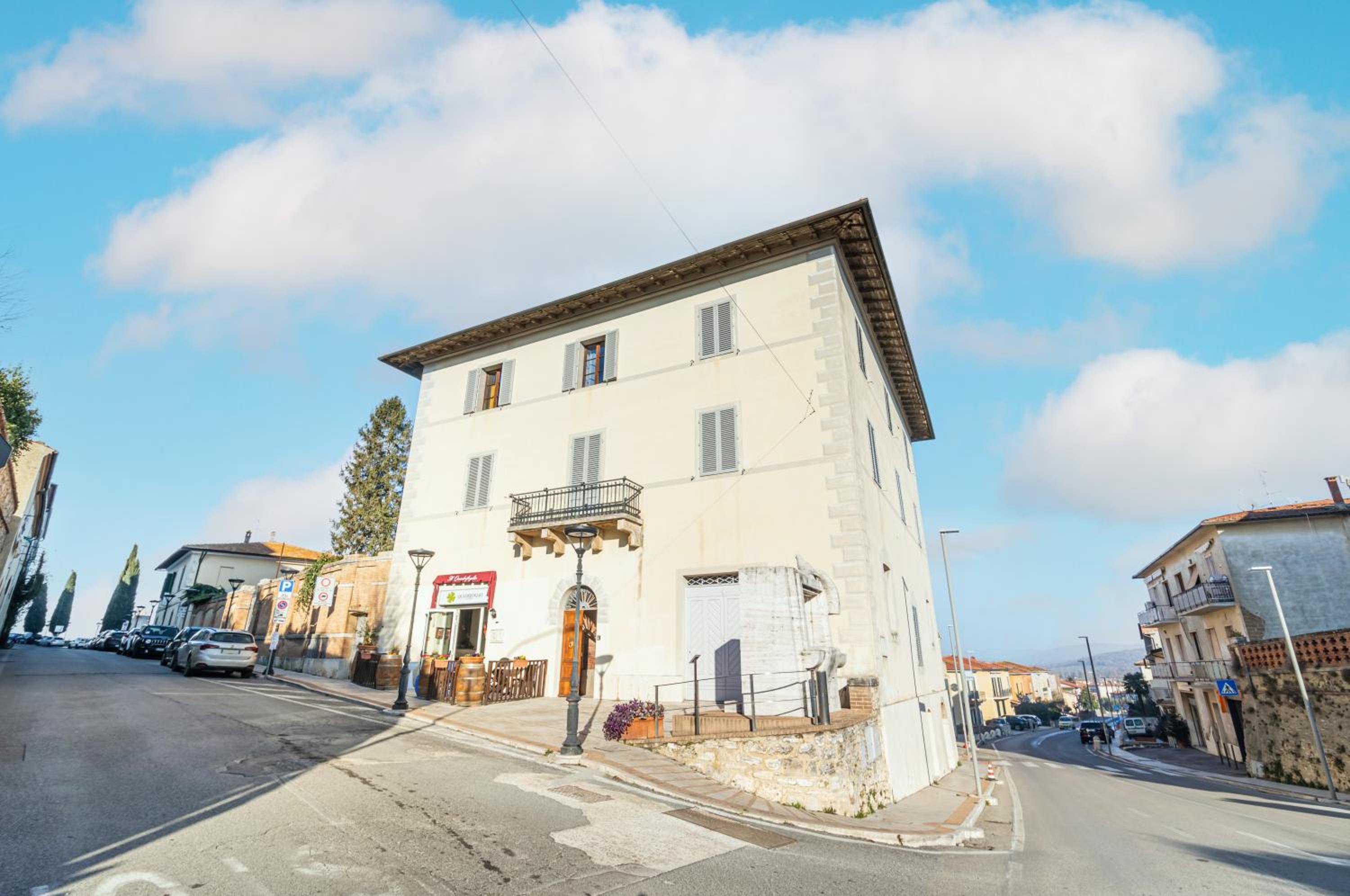 GuestHost - Crete Senesi & Spa Comfy Apartment view 4