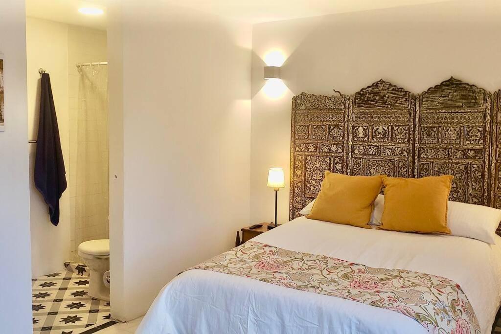 CHARMING COZY APARTMENT IN OLD CITY OF CARTAGENA