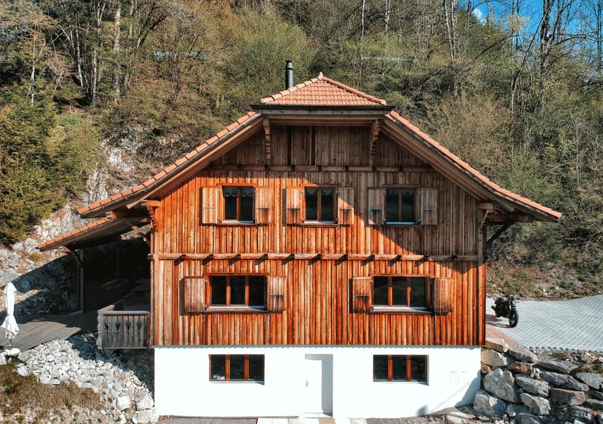 Chalet authentique avec magnifique vue