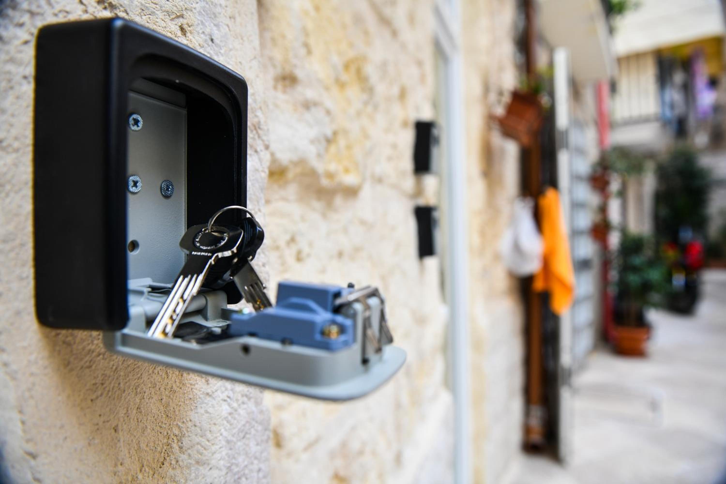 Photo 28