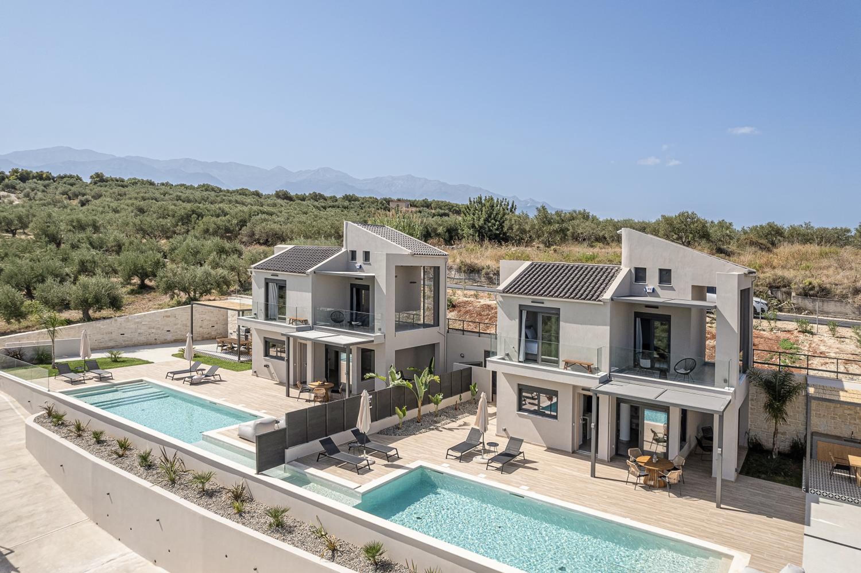 Melanthia Villas