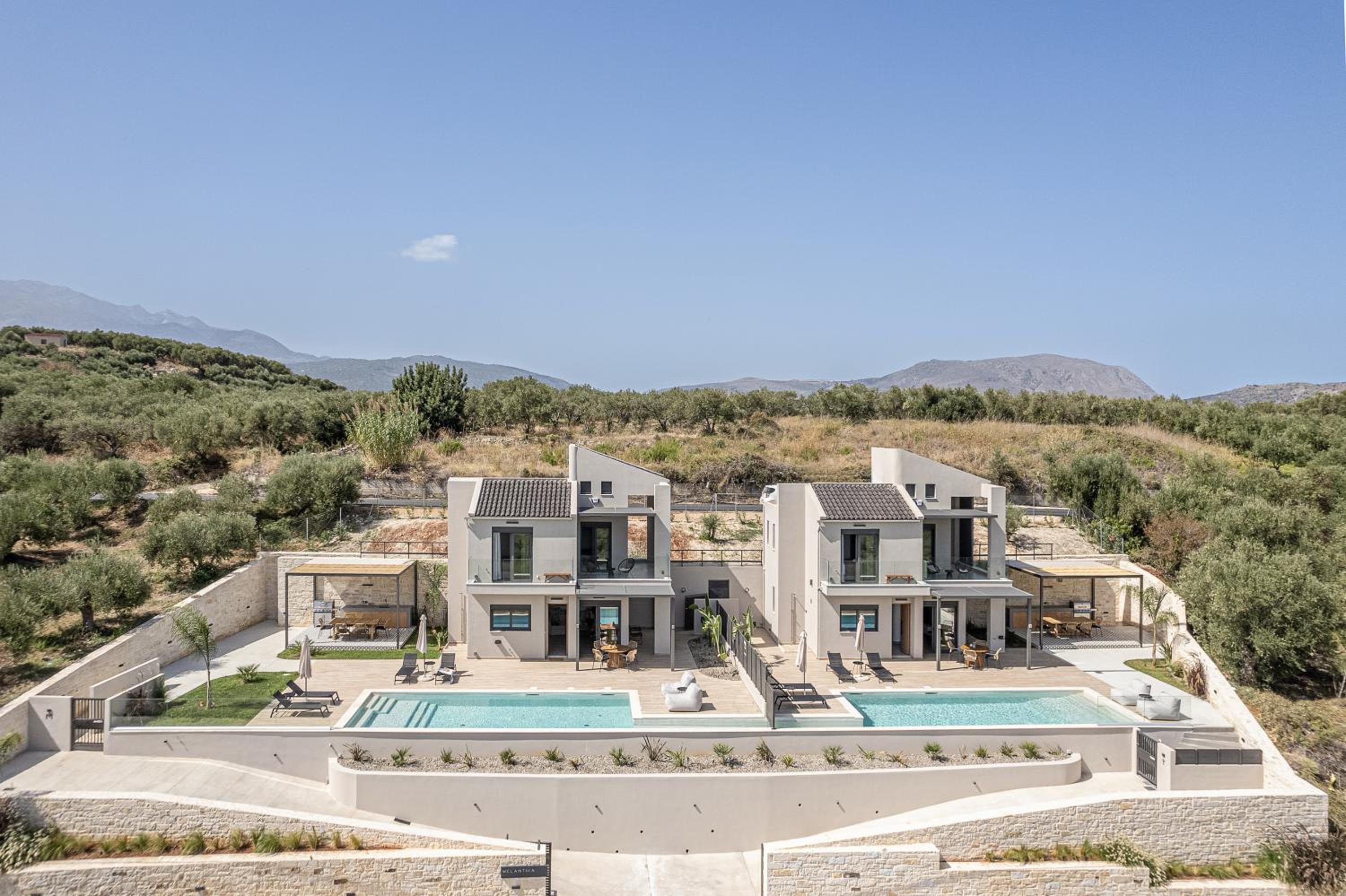 Melanthia Villas