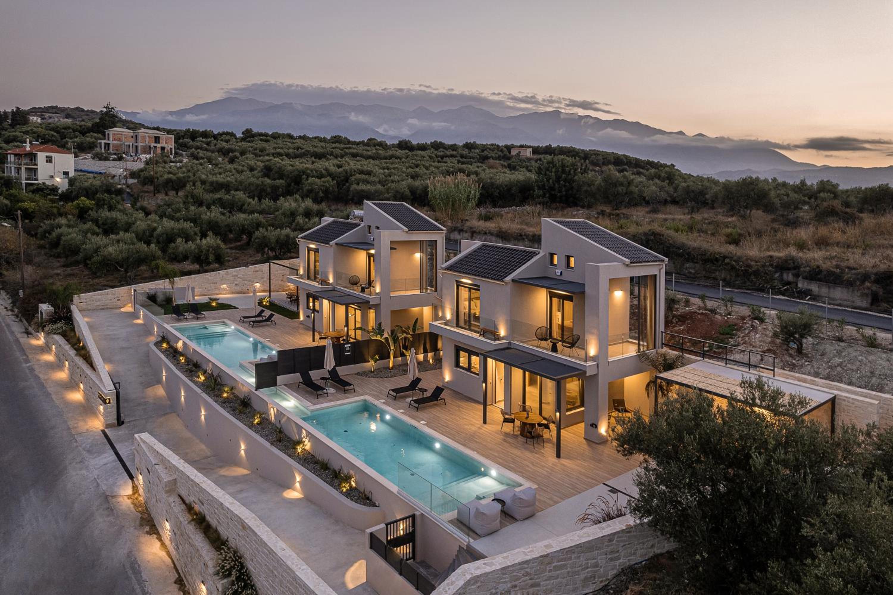 Melanthia Villas
