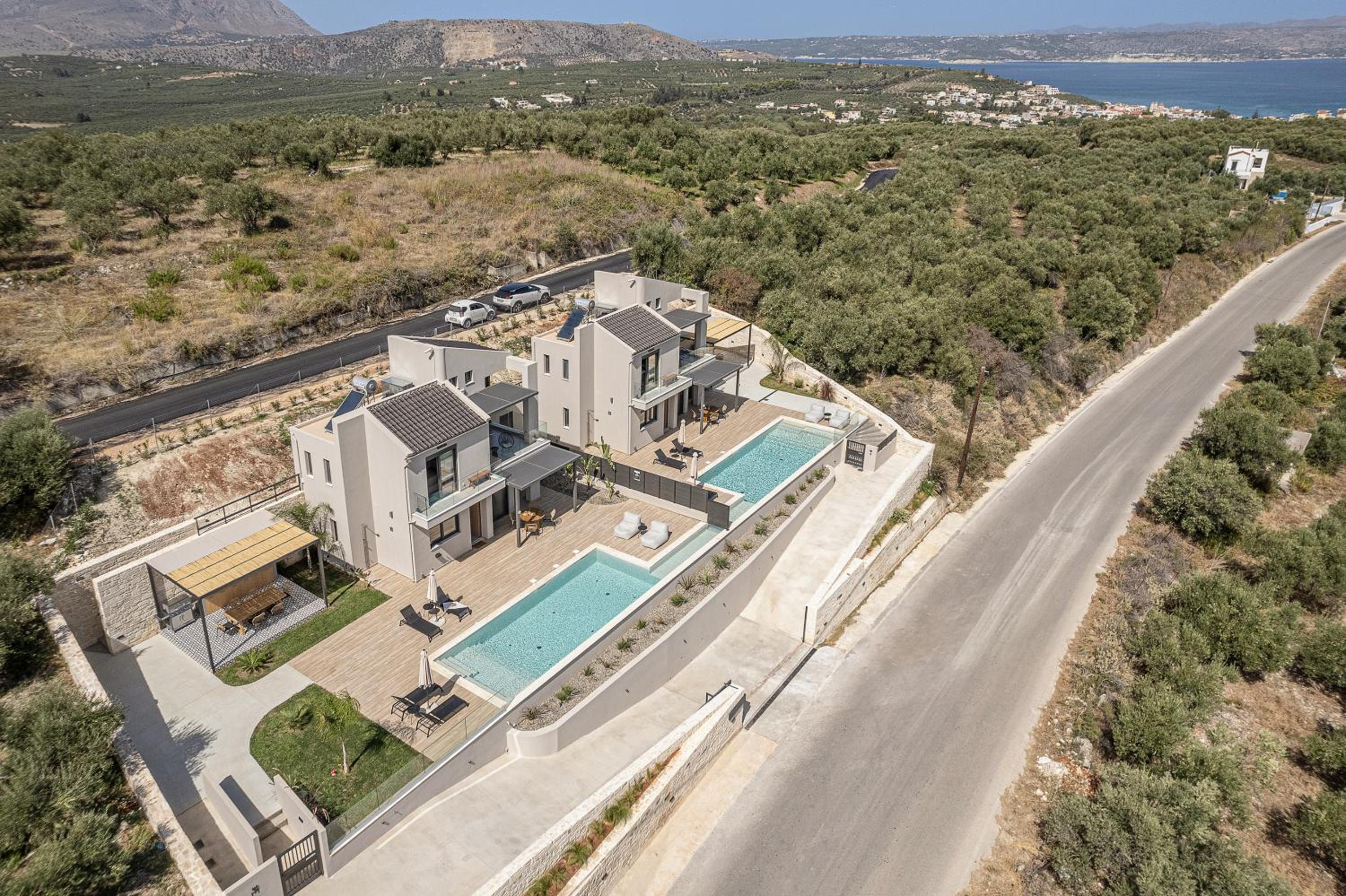 Melanthia Villas