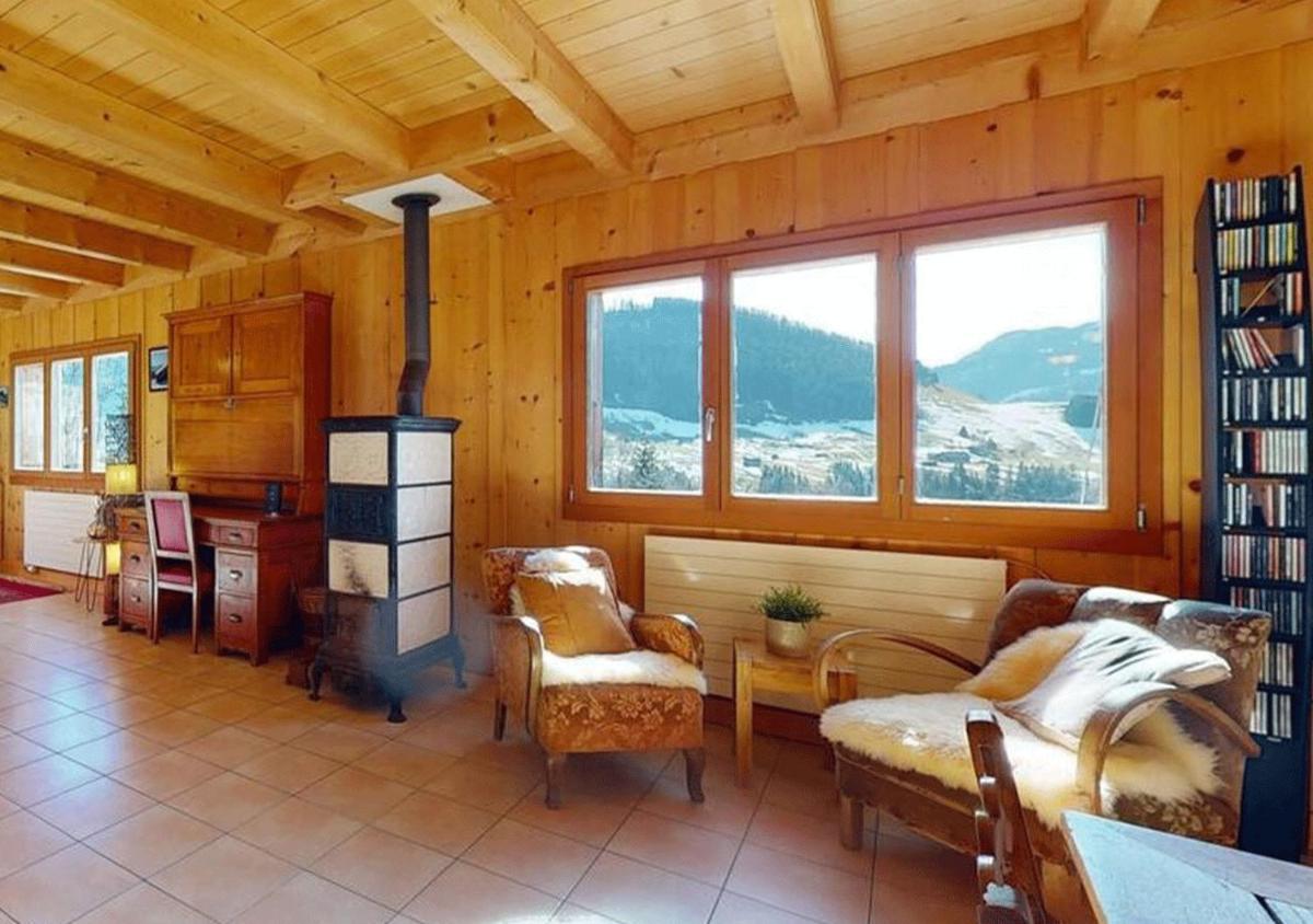 Chalet authentique avec magnifique vue